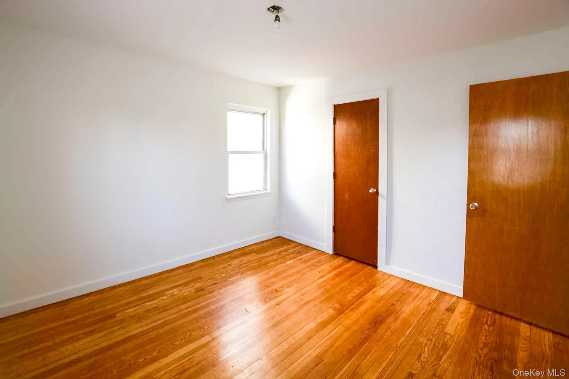 88-42 240 Street, New York, NY, 2 Bedrooms Bedrooms, 4 Rooms Rooms,1 BathroomBathrooms,Residential Lease,For Rent,240,0,942736 88-42 240 Street, New York, NY, 2 Bedrooms Bedrooms, 4 Rooms Rooms,1 BathroomBathrooms,Residential Lease,For Rent,240,0,942736