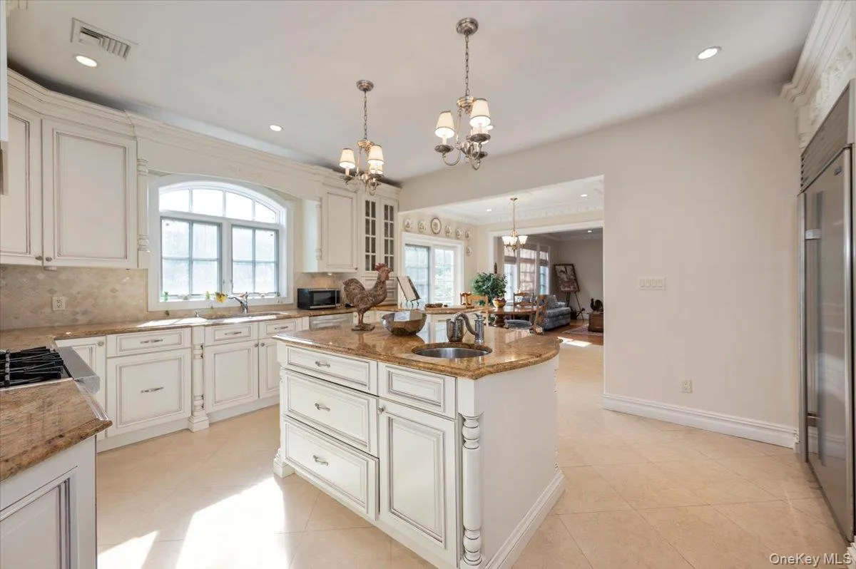 70 Lewis Avenue, Hempstead, NY, 4 Bedrooms Bedrooms, 8 Rooms Rooms,4 BathroomsBathrooms,Residential,For Rent,Lewis,0,942762 70 Lewis Avenue, Hempstead, NY, 4 Bedrooms Bedrooms, 8 Rooms Rooms,4 BathroomsBathrooms,Residential,For Rent,Lewis,0,942762