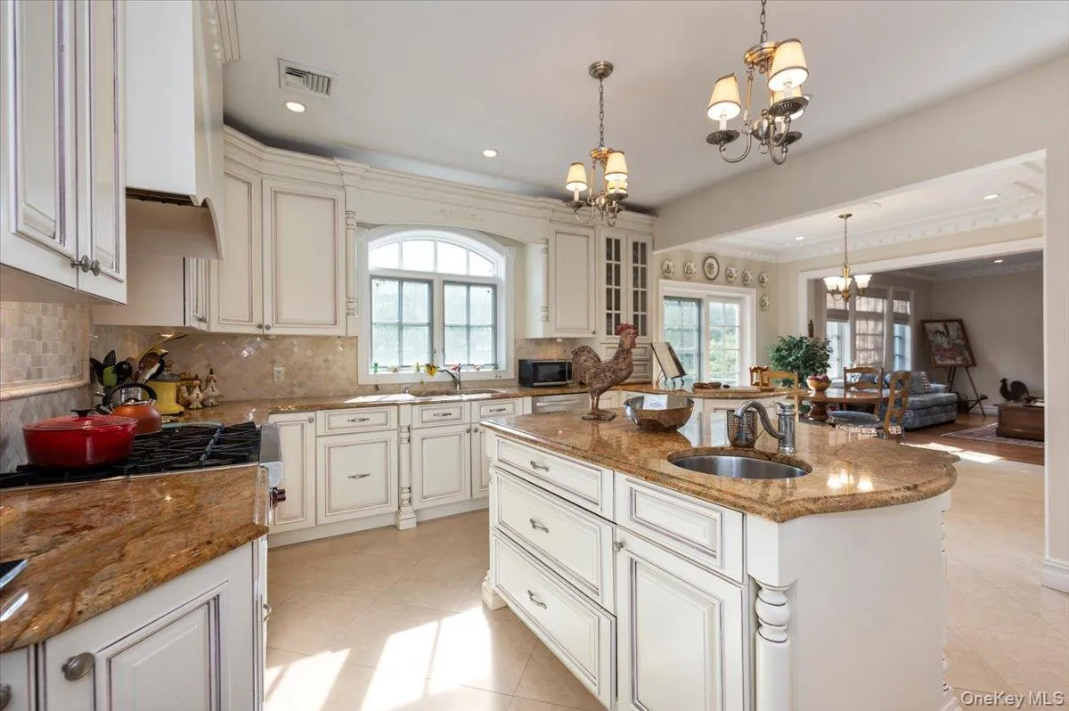 70 Lewis Avenue, Hempstead, NY, 4 Bedrooms Bedrooms, 8 Rooms Rooms,4 BathroomsBathrooms,Residential,For Rent,Lewis,0,942762 70 Lewis Avenue, Hempstead, NY, 4 Bedrooms Bedrooms, 8 Rooms Rooms,4 BathroomsBathrooms,Residential,For Rent,Lewis,0,942762