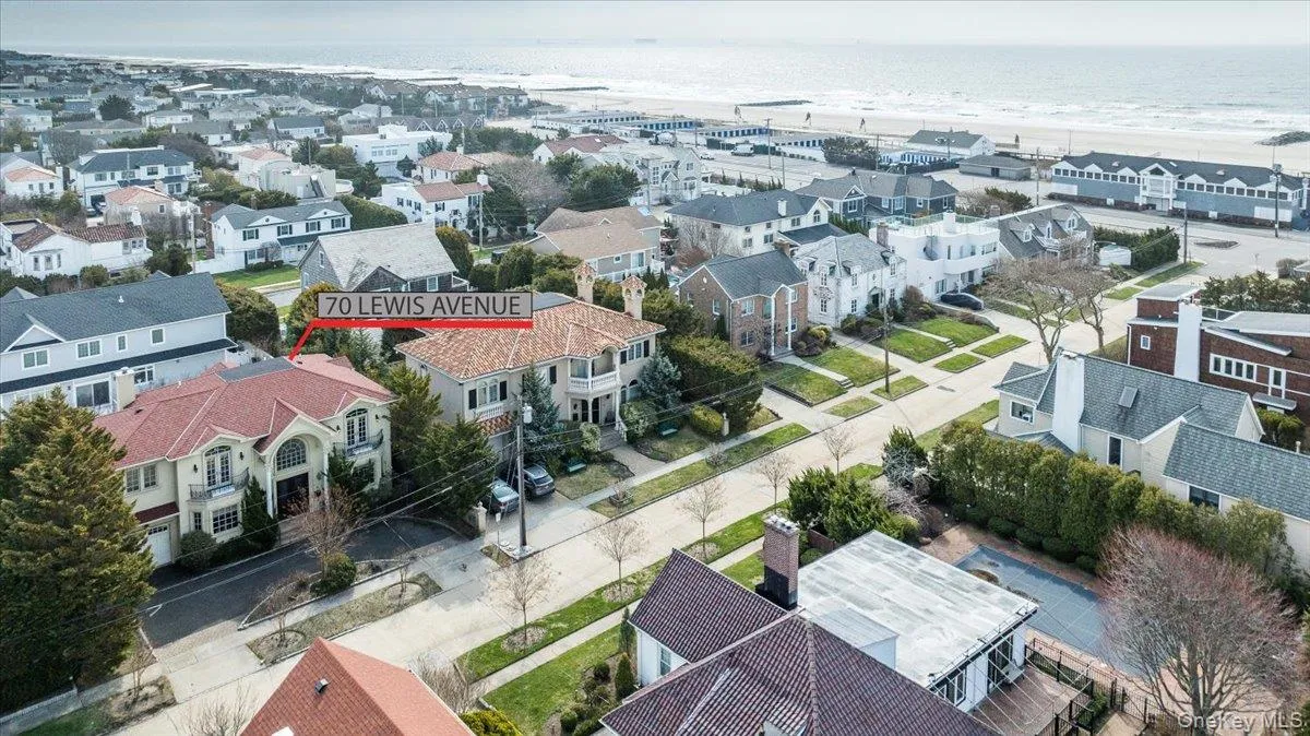 70 Lewis Avenue, Hempstead, NY, 4 Bedrooms Bedrooms, 8 Rooms Rooms,4 BathroomsBathrooms,Residential,For Rent,Lewis,0,942762 70 Lewis Avenue, Hempstead, NY, 4 Bedrooms Bedrooms, 8 Rooms Rooms,4 BathroomsBathrooms,Residential,For Rent,Lewis,0,942762