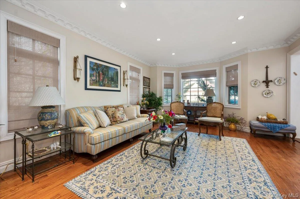 70 Lewis Avenue, Hempstead, NY, 4 Bedrooms Bedrooms, 8 Rooms Rooms,4 BathroomsBathrooms,Residential,For Rent,Lewis,0,942762 70 Lewis Avenue, Hempstead, NY, 4 Bedrooms Bedrooms, 8 Rooms Rooms,4 BathroomsBathrooms,Residential,For Rent,Lewis,0,942762