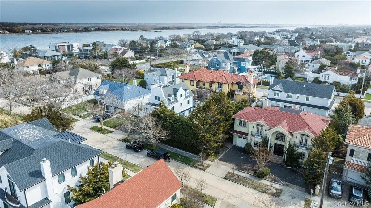 70 Lewis Avenue, Hempstead, NY, 4 Bedrooms Bedrooms, 8 Rooms Rooms,4 BathroomsBathrooms,Residential,For Rent,Lewis,0,942762 70 Lewis Avenue, Hempstead, NY, 4 Bedrooms Bedrooms, 8 Rooms Rooms,4 BathroomsBathrooms,Residential,For Rent,Lewis,0,942762