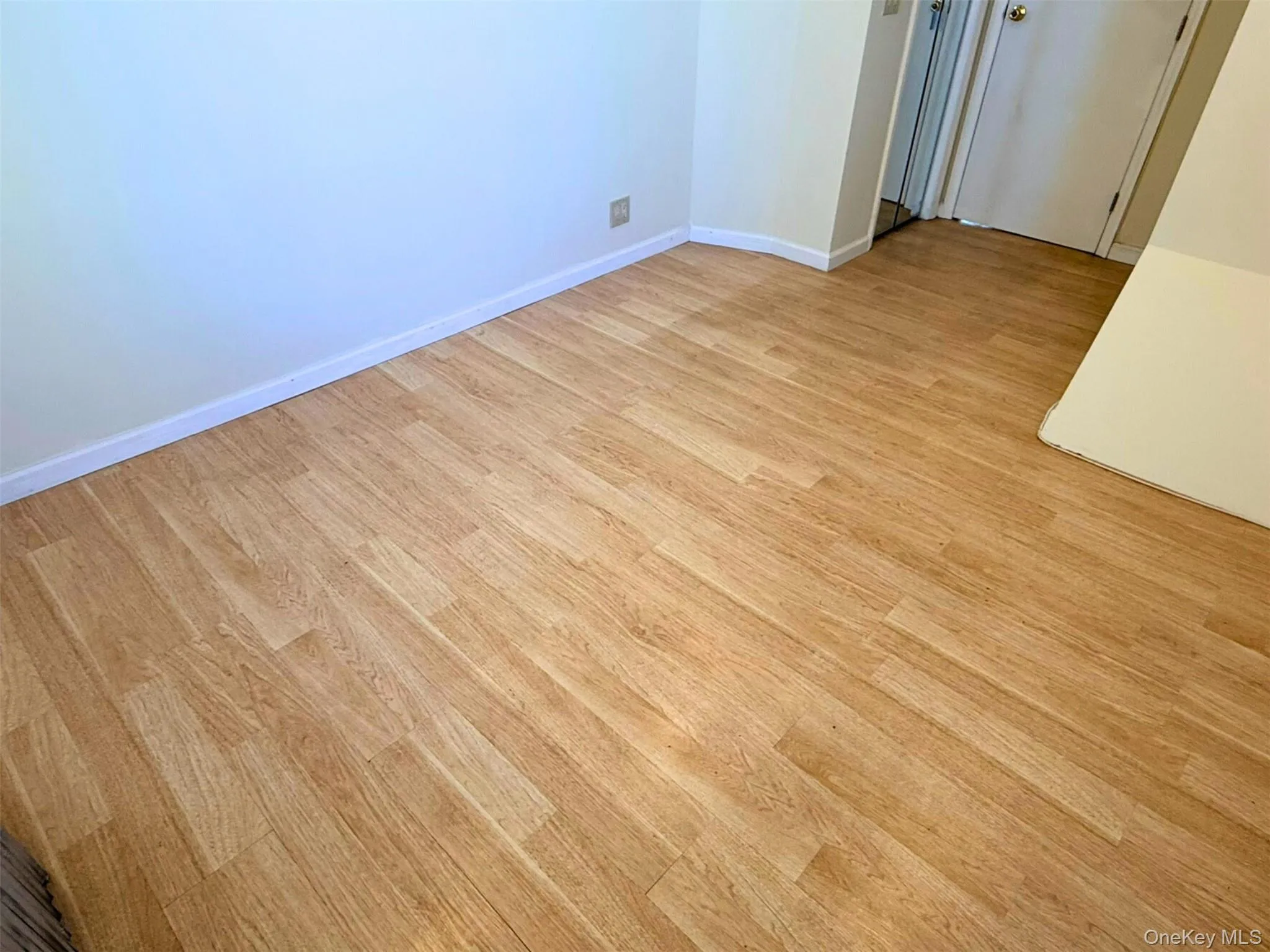 52-05 35th Street, New York, NY, 2 Bedrooms Bedrooms, 5 Rooms Rooms,1 BathroomBathrooms,Residential Lease,Idx,35th,0,942785 52-05 35th Street, New York, NY, 2 Bedrooms Bedrooms, 5 Rooms Rooms,1 BathroomBathrooms,Residential Lease,Idx,35th,0,942785