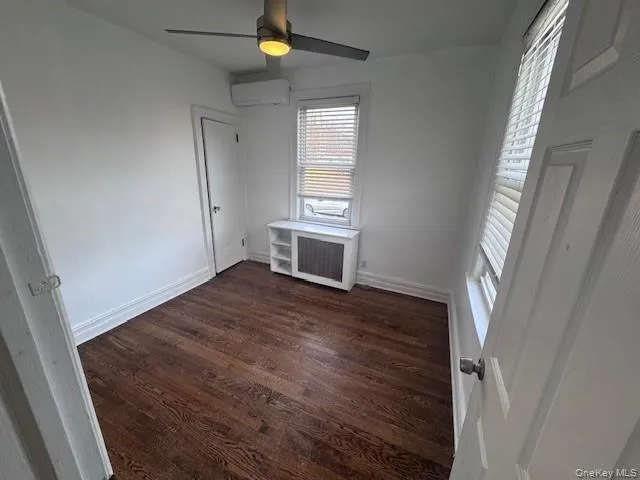 530 Fourth Avenue, Pelham, NY, 2 Bedrooms Bedrooms, 3 Rooms Rooms,1 BathroomBathrooms,Residential Lease,Idx,Fourth,0,942805 530 Fourth Avenue, Pelham, NY, 2 Bedrooms Bedrooms, 3 Rooms Rooms,1 BathroomBathrooms,Residential Lease,Idx,Fourth,0,942805