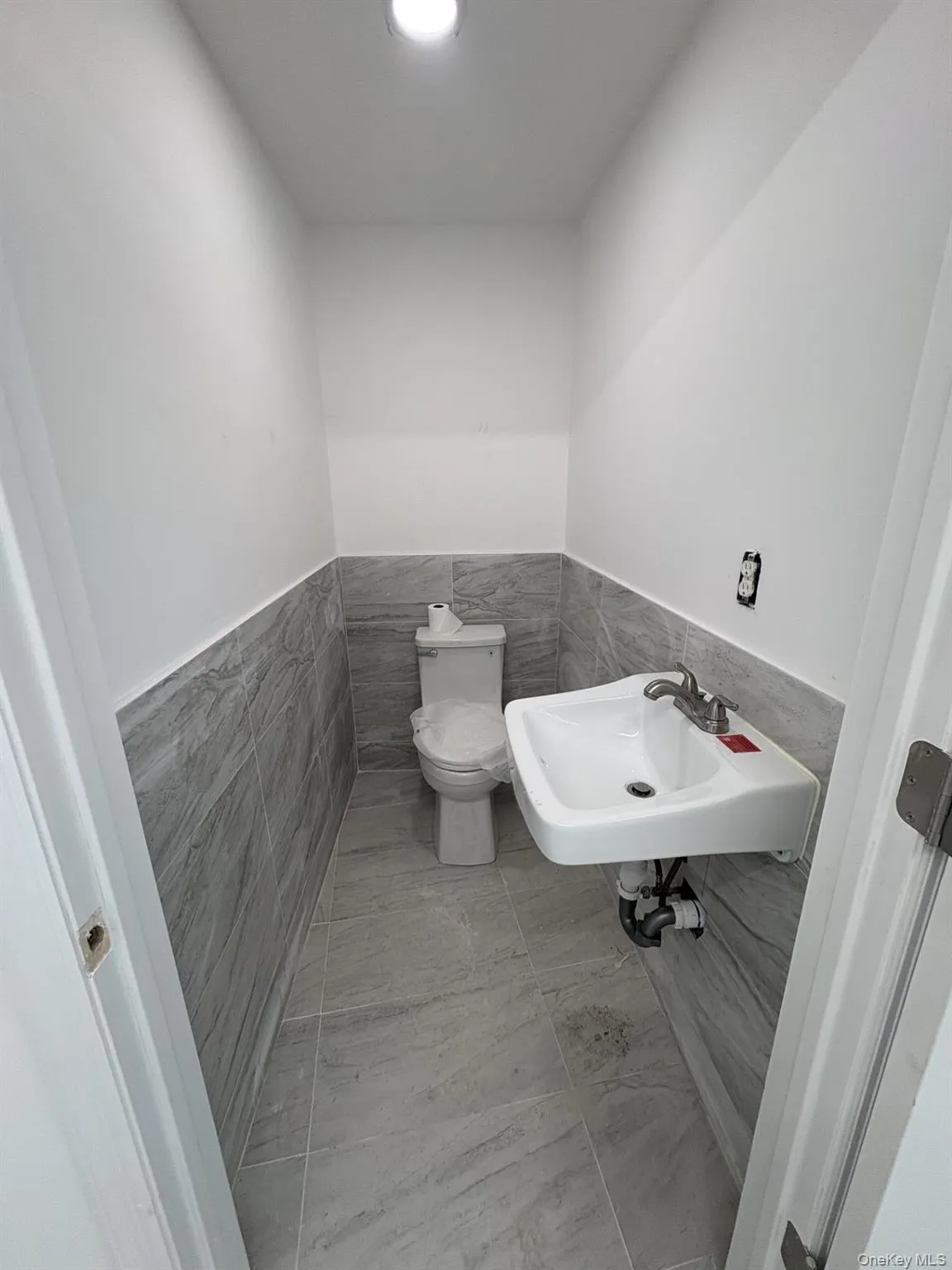 Bathroom 2 Bathroom 2