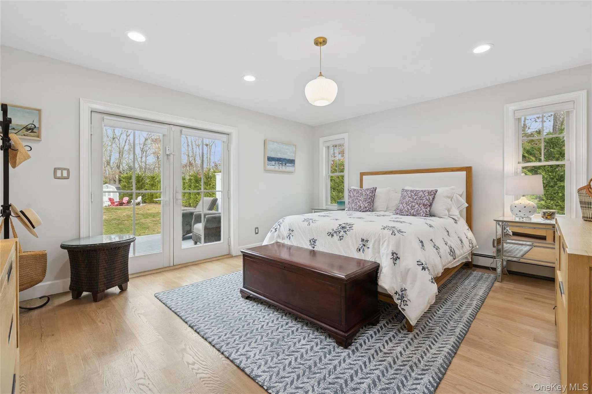 Primary ensuite with outdoor deck Primary ensuite with outdoor deck