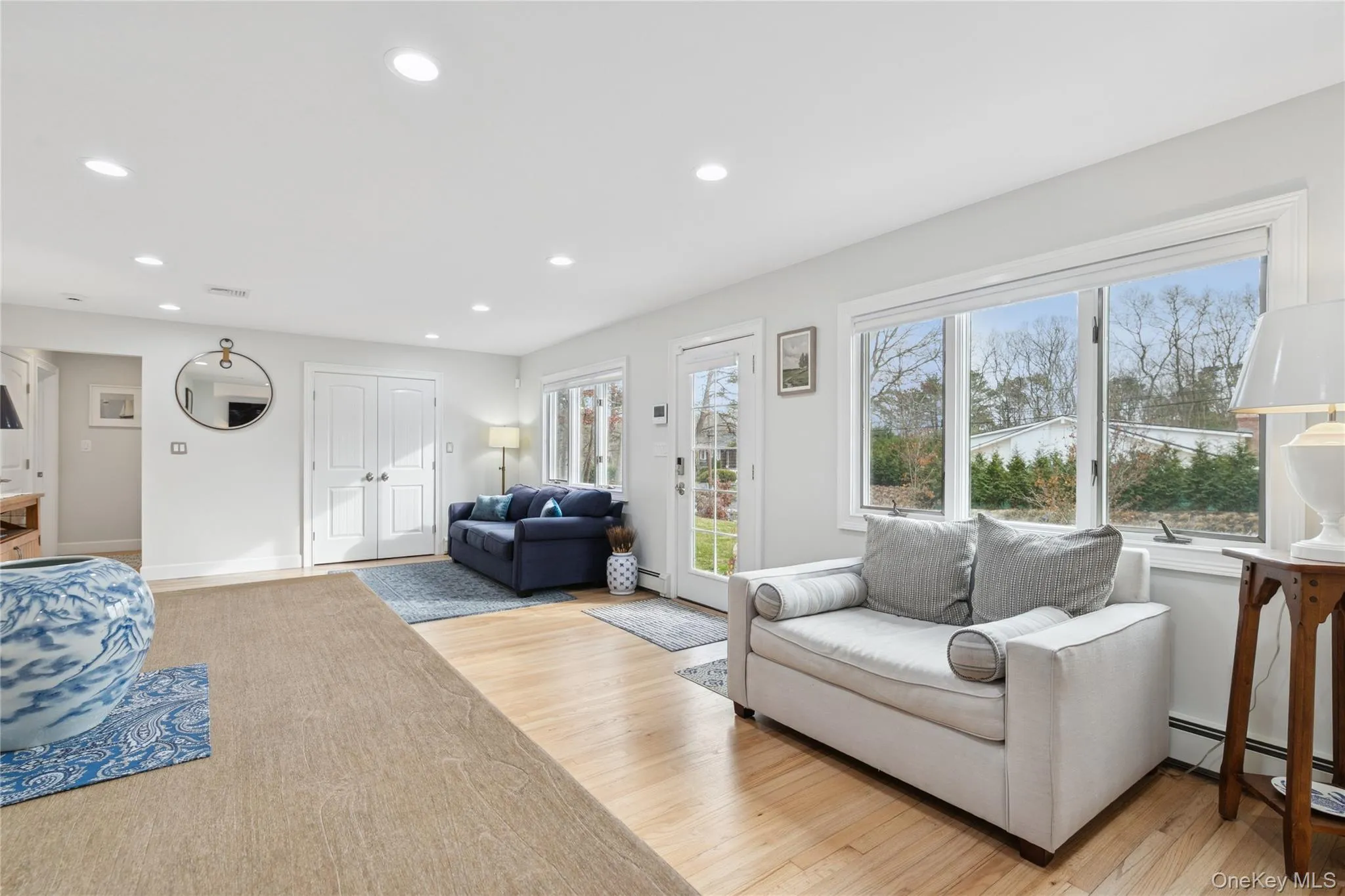 Front entry with seating/dining Front entry with seating/dining