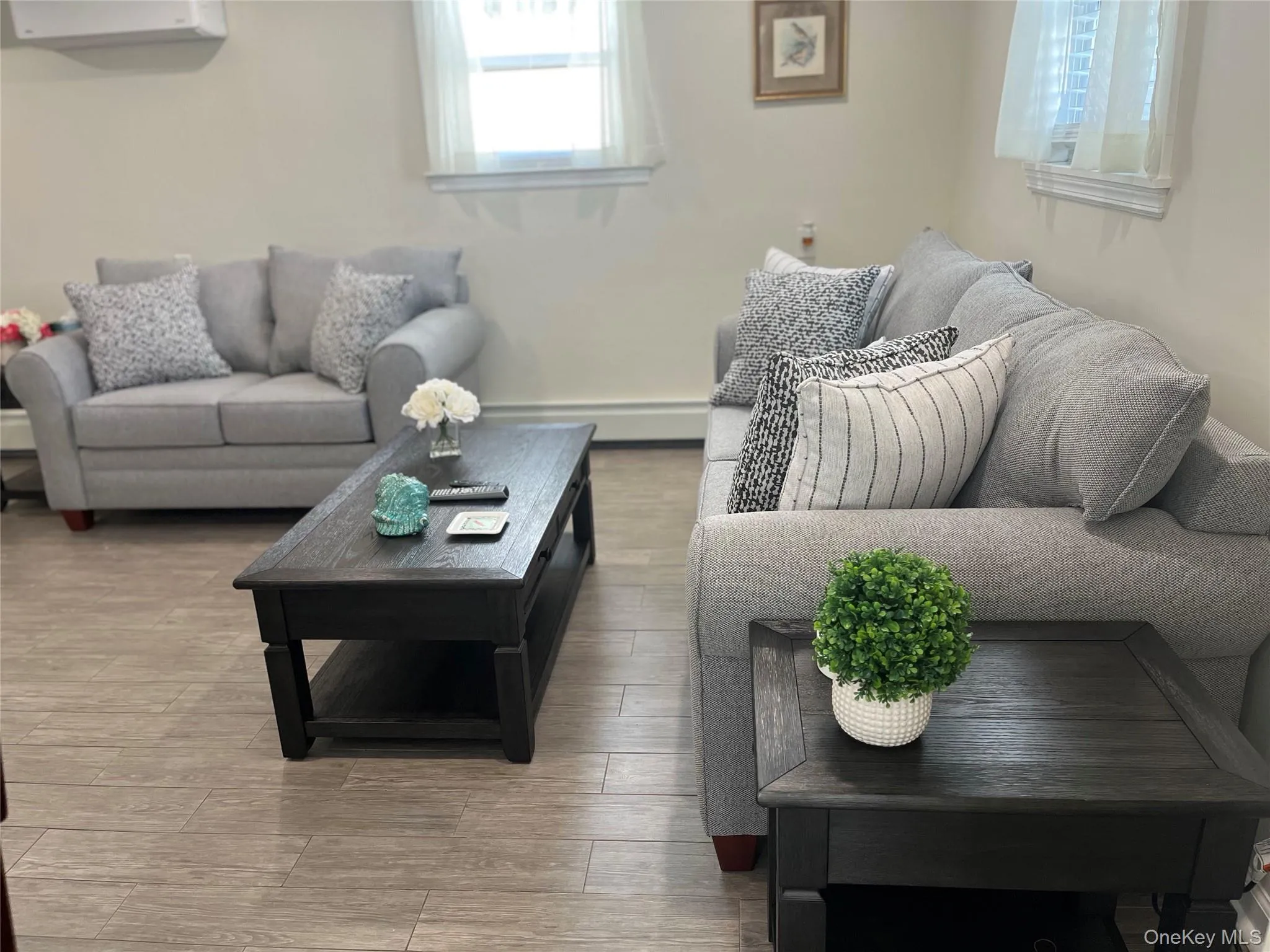 321 Walnut Street, Long Beach, NY, 2 Bedroom Bedrooms, 5 Room Rooms,1 BathroomBathrooms,Residential Lease,For Rent,Walnut,0,942920 321 Walnut Street, Long Beach, NY, 2 Bedroom Bedrooms, 5 Room Rooms,1 BathroomBathrooms,Residential Lease,For Rent,Walnut,0,942920