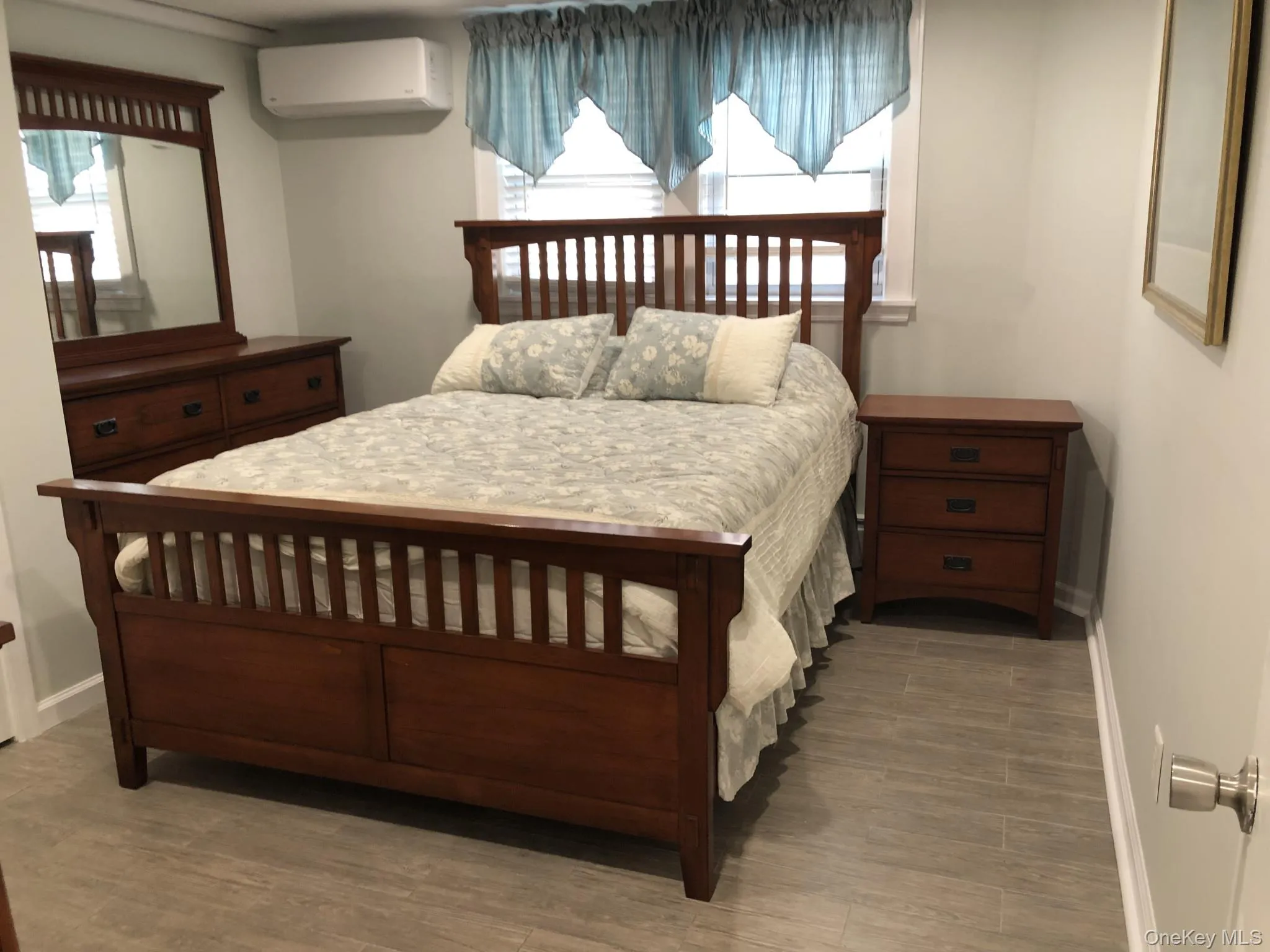 321 Walnut Street, Long Beach, NY , With , 2 Bedroom , and , 5 Room , 1 Bathroom , For , Residential Lease , For Rent , 942920 , MLSID,942920 321 Walnut Street, Long Beach, NY , With , 2 Bedroom , and , 5 Room , 1 Bathroom , For , Residential Lease , For Rent , 942920 , MLSID,942920