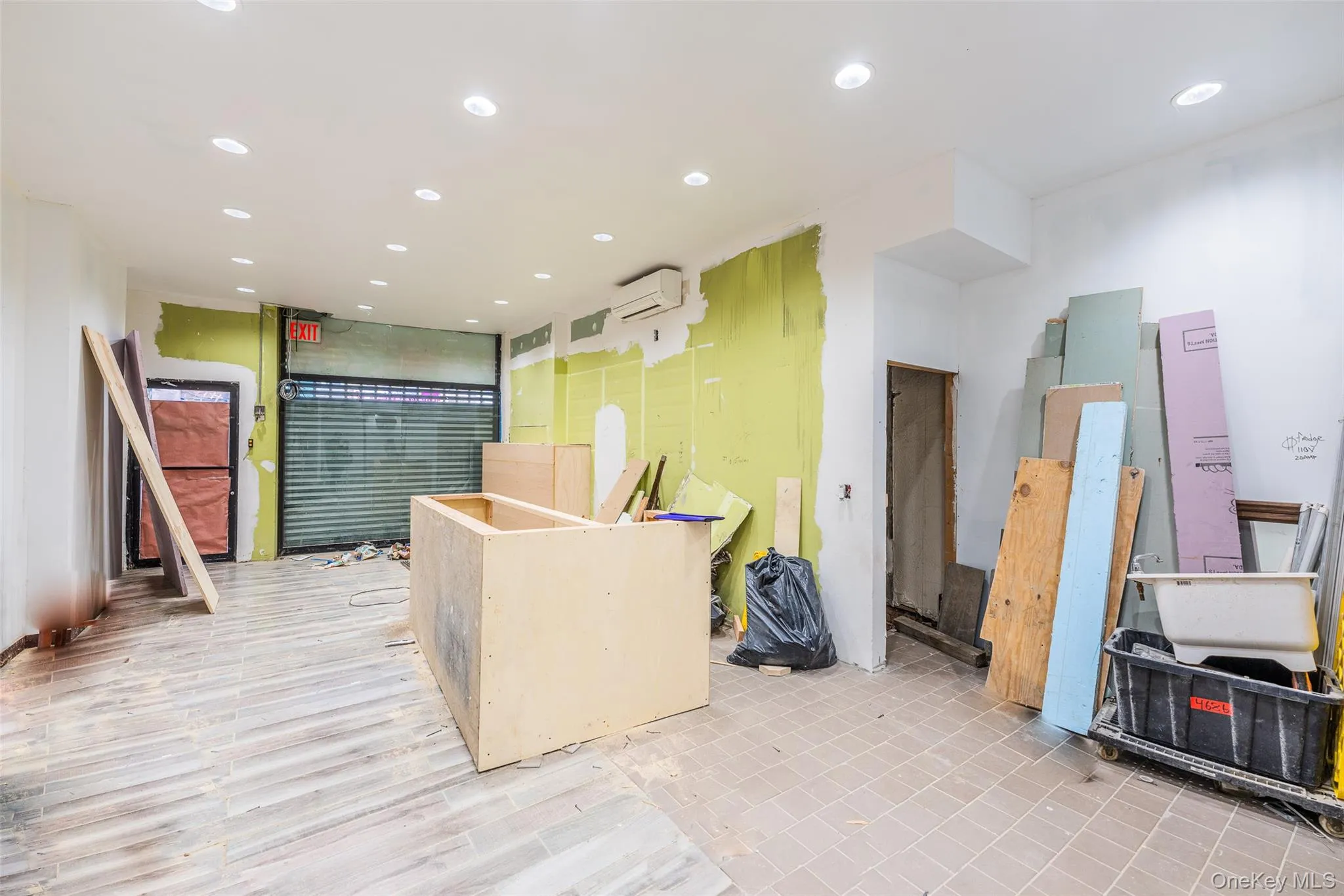 Reception featuring recessed lighting Reception featuring recessed lighting