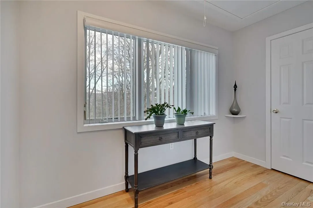 99 Summit Avenue, Woodbury, NY, 3 Bedrooms Bedrooms, 8 Rooms Rooms,3 BathroomsBathrooms,Residential Lease,Idx,Summit,0,942940 99 Summit Avenue, Woodbury, NY, 3 Bedrooms Bedrooms, 8 Rooms Rooms,3 BathroomsBathrooms,Residential Lease,Idx,Summit,0,942940