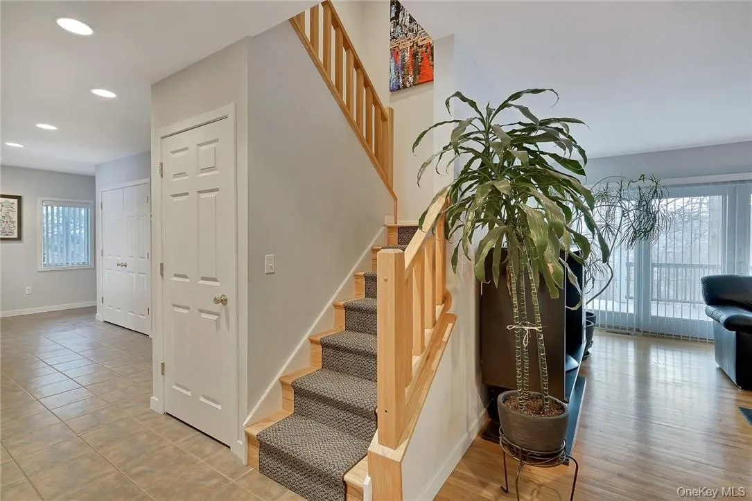 99 Summit Avenue, Woodbury, NY, 3 Bedrooms Bedrooms, 8 Rooms Rooms,3 BathroomsBathrooms,Residential Lease,Idx,Summit,0,942940 99 Summit Avenue, Woodbury, NY, 3 Bedrooms Bedrooms, 8 Rooms Rooms,3 BathroomsBathrooms,Residential Lease,Idx,Summit,0,942940