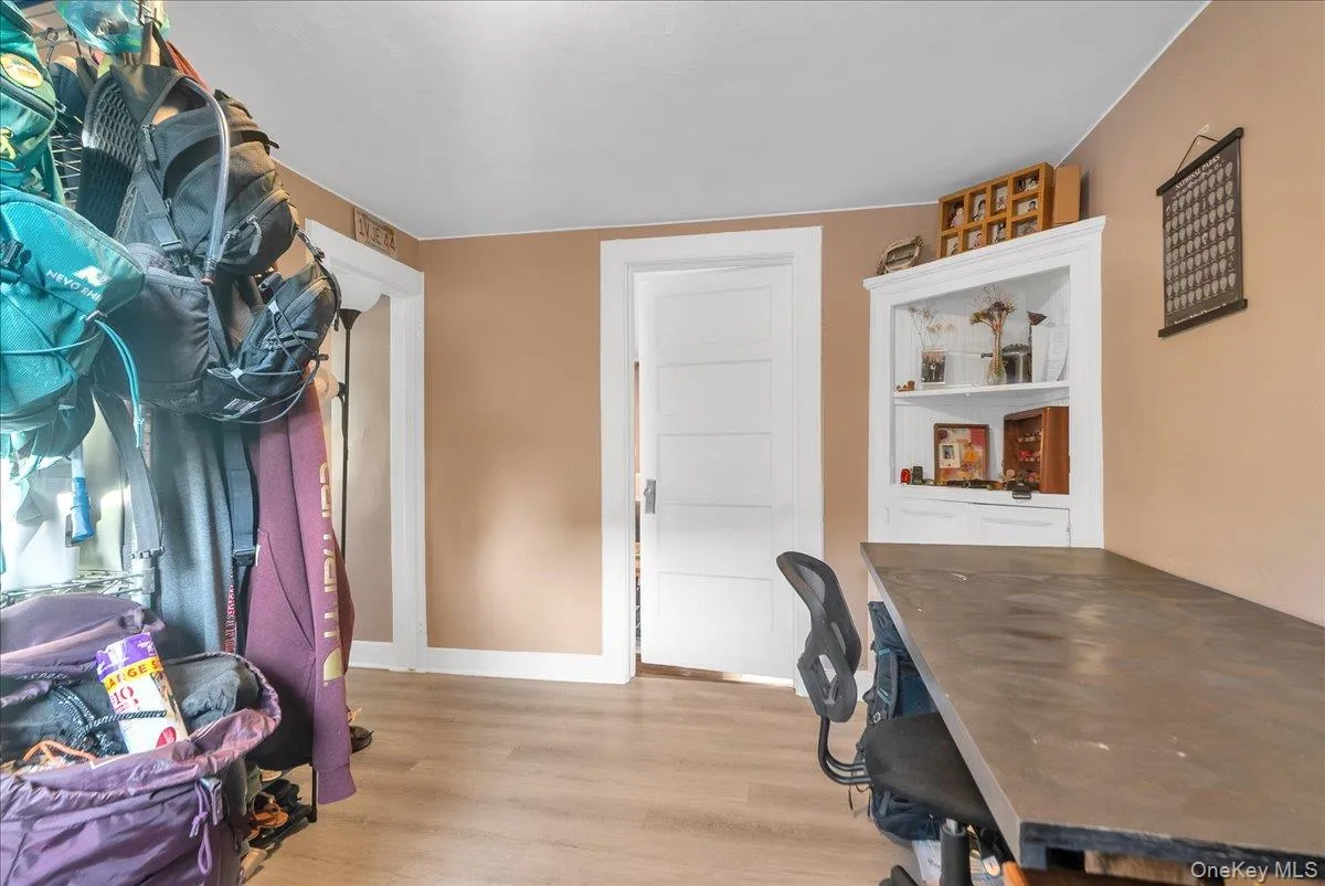 Office/Bonus Room Office/Bonus Room