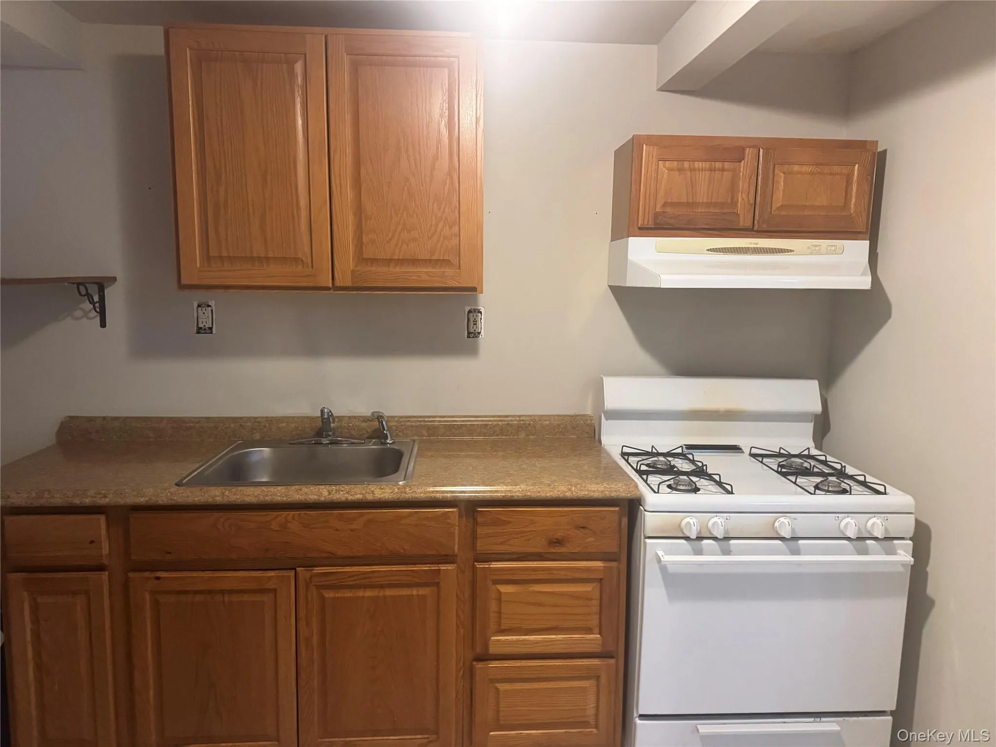 411 Walnut Street, Long Beach, NY, 2 Bedrooms Bedrooms, 5 Rooms Rooms,1 BathroomBathrooms,Residential Lease,Idx,Walnut,0,942974 411 Walnut Street, Long Beach, NY, 2 Bedrooms Bedrooms, 5 Rooms Rooms,1 BathroomBathrooms,Residential Lease,Idx,Walnut,0,942974