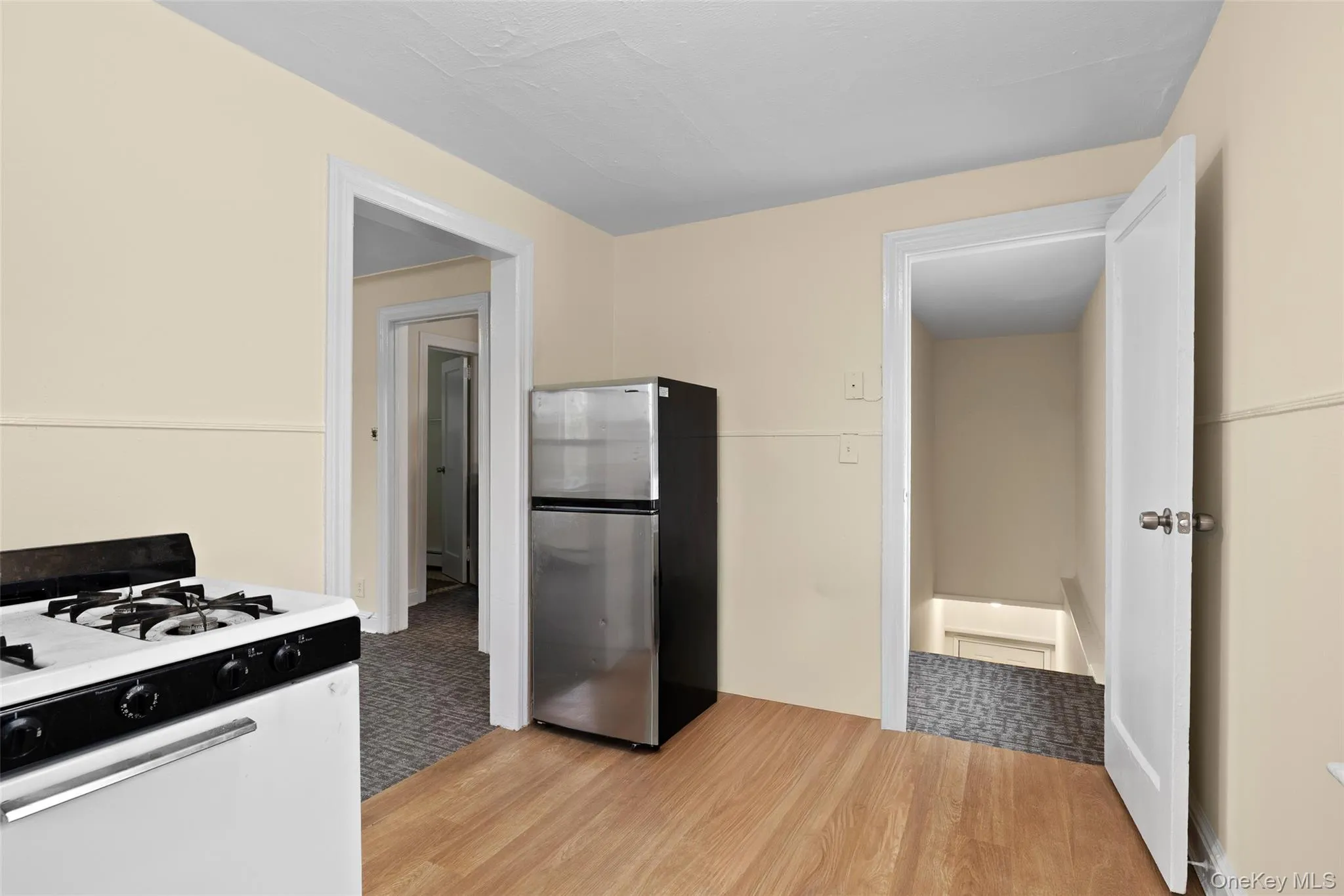 1883 Bellmore Avenue, Hempstead, NY, 2 Bedrooms Bedrooms, 4 Rooms Rooms,1 BathroomBathrooms,Residential Lease,Idx,Bellmore,0,942981 1883 Bellmore Avenue, Hempstead, NY, 2 Bedrooms Bedrooms, 4 Rooms Rooms,1 BathroomBathrooms,Residential Lease,Idx,Bellmore,0,942981