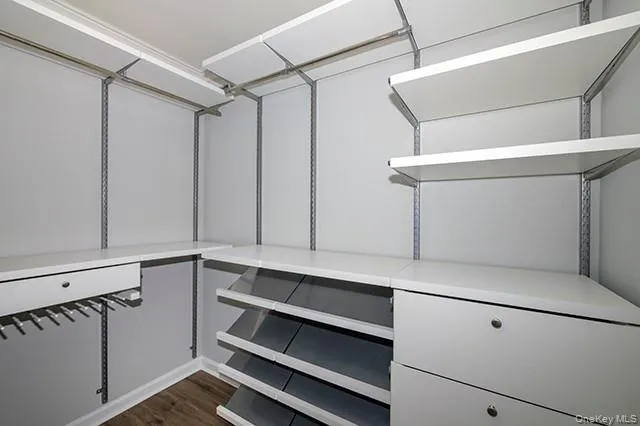 2005 Dolphin Lane, Islip, NY, 2 Bedrooms Bedrooms, 6 Rooms Rooms,2 BathroomsBathrooms,Residential Lease,Idx,Dolphin,0,943052 2005 Dolphin Lane, Islip, NY, 2 Bedrooms Bedrooms, 6 Rooms Rooms,2 BathroomsBathrooms,Residential Lease,Idx,Dolphin,0,943052