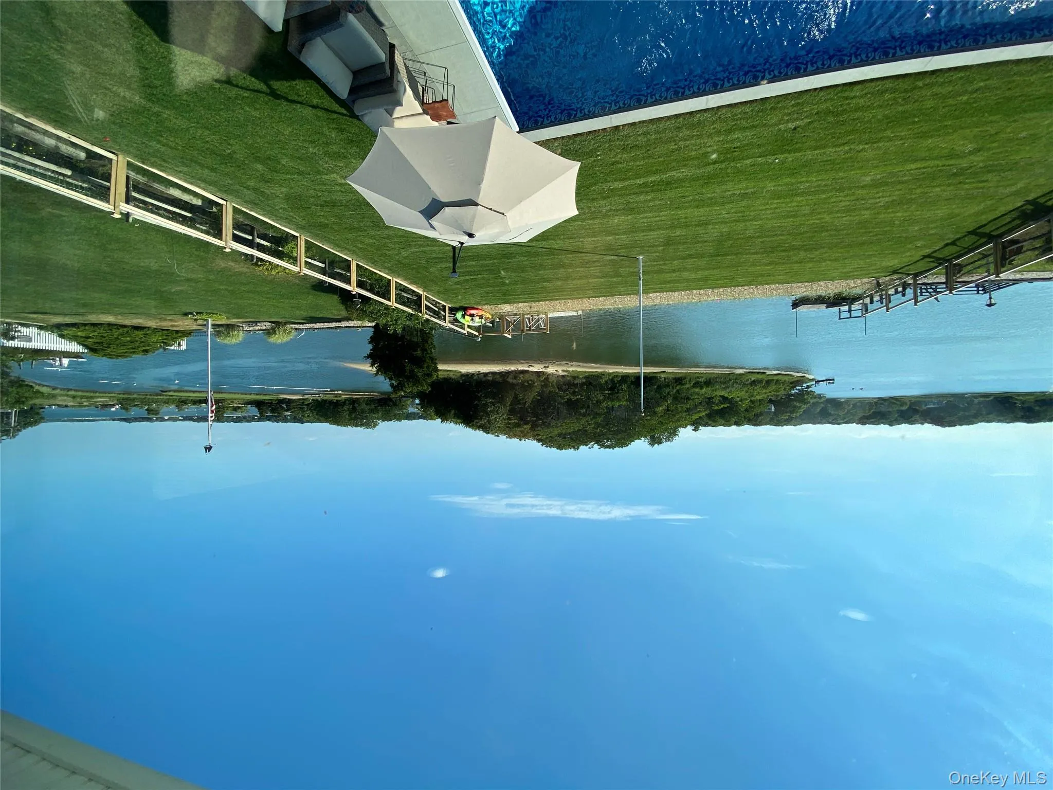 Stunning views of Goose Creek and beyond! Stunning views of Goose Creek and beyond!