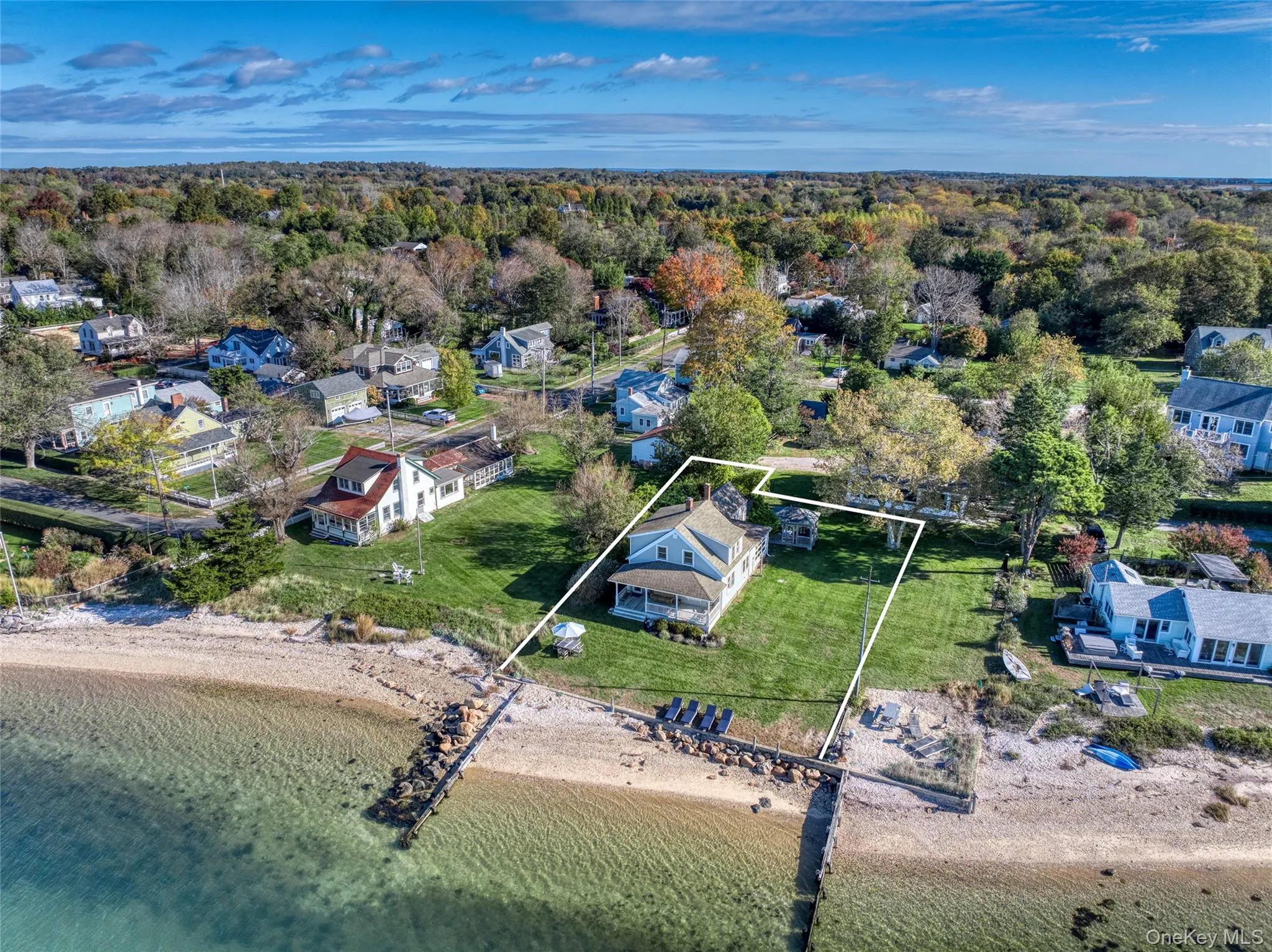 Bayfront beach cottage Bayfront beach cottage