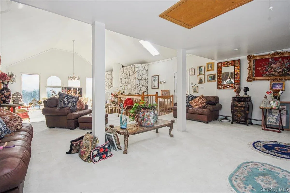 23 Peach Terrace, Newburgh (town), NY, 4 Bedrooms Bedrooms, 8 Rooms Rooms,2 BathroomsBathrooms,Residential,For Rent,Peach,0,943092 23 Peach Terrace, Newburgh (town), NY, 4 Bedrooms Bedrooms, 8 Rooms Rooms,2 BathroomsBathrooms,Residential,For Rent,Peach,0,943092