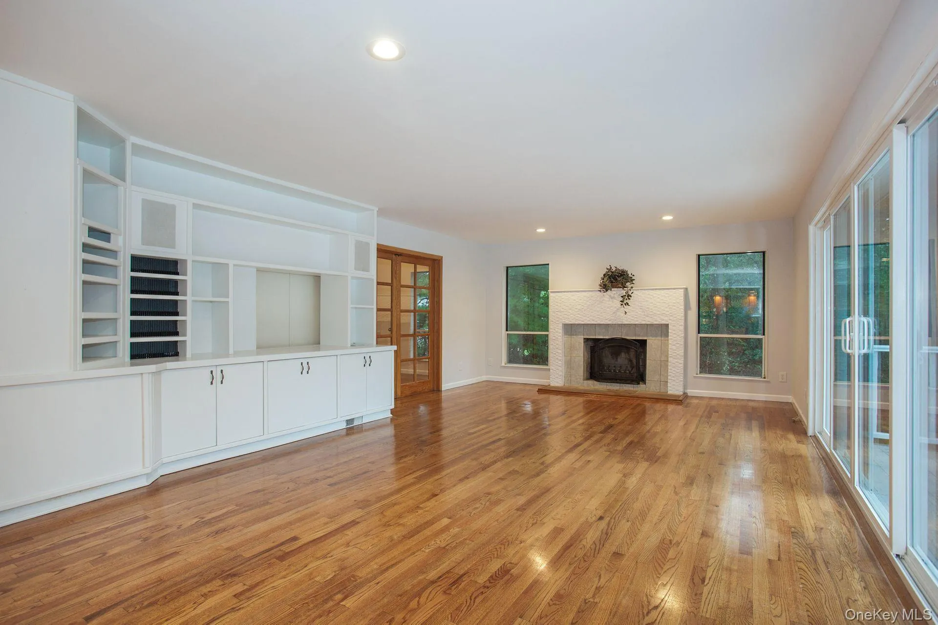 12 Ridge Road, Brookhaven, NY, 4 Bedrooms Bedrooms, 10 Rooms Rooms,3 BathroomsBathrooms,Residential Lease,For Rent,Ridge,0,943124 12 Ridge Road, Brookhaven, NY, 4 Bedrooms Bedrooms, 10 Rooms Rooms,3 BathroomsBathrooms,Residential Lease,For Rent,Ridge,0,943124