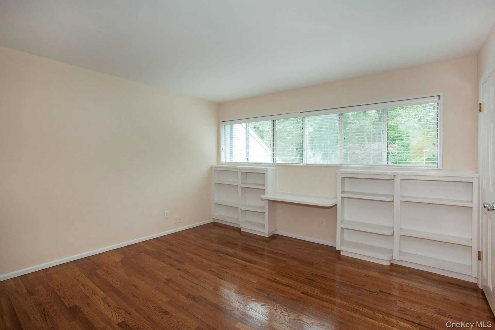 12 Ridge Road, Brookhaven, NY, 4 Bedrooms Bedrooms, 10 Rooms Rooms,3 BathroomsBathrooms,Residential Lease,For Rent,Ridge,0,943124 12 Ridge Road, Brookhaven, NY, 4 Bedrooms Bedrooms, 10 Rooms Rooms,3 BathroomsBathrooms,Residential Lease,For Rent,Ridge,0,943124