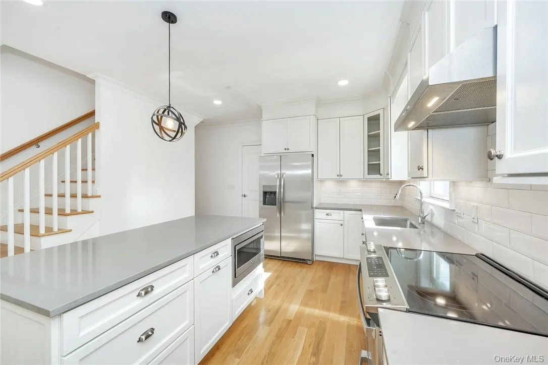 233 Lincoln Avenue, Harrison, NY, 3 Bedrooms Bedrooms, 10 Rooms Rooms,3 BathroomsBathrooms,Residential Lease,Idx,Lincoln,0,943150 233 Lincoln Avenue, Harrison, NY, 3 Bedrooms Bedrooms, 10 Rooms Rooms,3 BathroomsBathrooms,Residential Lease,Idx,Lincoln,0,943150