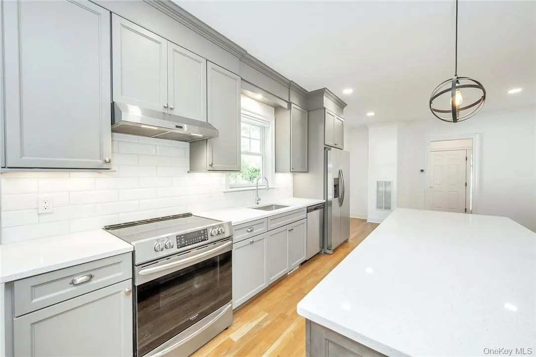 233 Lincoln Avenue, Harrison, NY, 3 Bedrooms Bedrooms, 10 Rooms Rooms,3 BathroomsBathrooms,Residential Lease,Idx,Lincoln,0,943150 233 Lincoln Avenue, Harrison, NY, 3 Bedrooms Bedrooms, 10 Rooms Rooms,3 BathroomsBathrooms,Residential Lease,Idx,Lincoln,0,943150