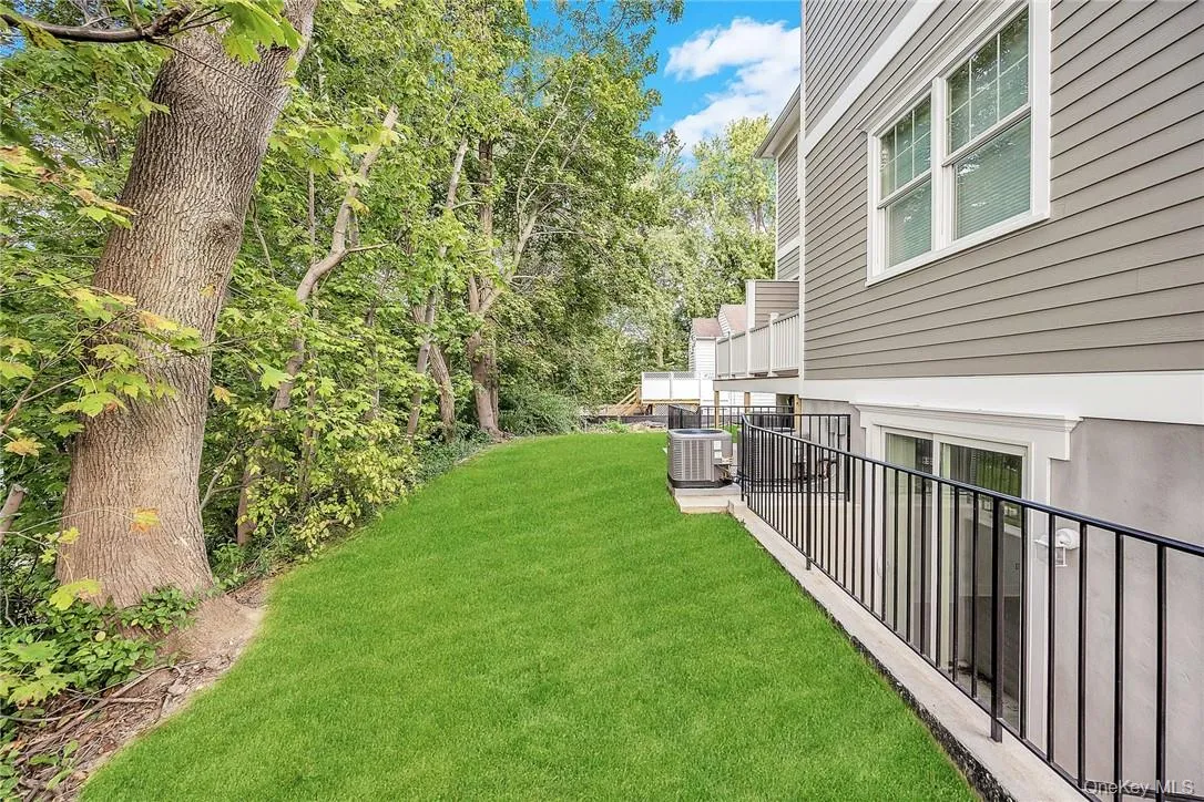 233 Lincoln Avenue, Harrison, NY, 3 Bedrooms Bedrooms, 10 Rooms Rooms,3 BathroomsBathrooms,Residential Lease,Idx,Lincoln,0,943150 233 Lincoln Avenue, Harrison, NY, 3 Bedrooms Bedrooms, 10 Rooms Rooms,3 BathroomsBathrooms,Residential Lease,Idx,Lincoln,0,943150