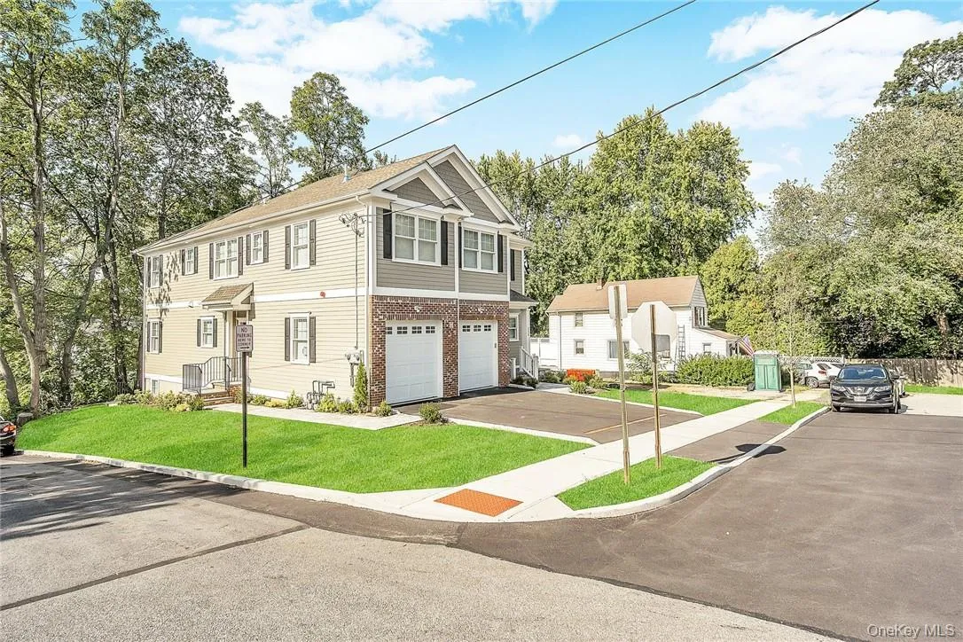 233 Lincoln Avenue, Harrison, NY, 3 Bedrooms Bedrooms, 10 Rooms Rooms,3 BathroomsBathrooms,Residential Lease,Idx,Lincoln,0,943150 233 Lincoln Avenue, Harrison, NY, 3 Bedrooms Bedrooms, 10 Rooms Rooms,3 BathroomsBathrooms,Residential Lease,Idx,Lincoln,0,943150