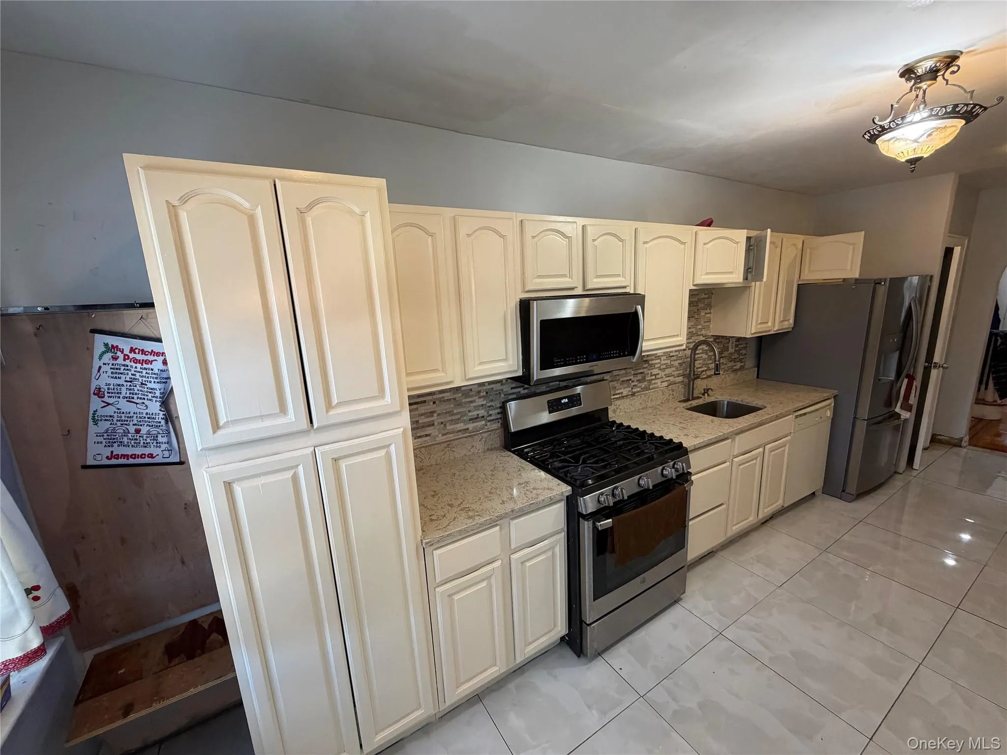 131-59 224th Street, New York, NY, 3 Bedrooms Bedrooms, 6 Rooms Rooms,1 BathroomBathrooms,Residential Lease,Idx,224th,0,943184 131-59 224th Street, New York, NY, 3 Bedrooms Bedrooms, 6 Rooms Rooms,1 BathroomBathrooms,Residential Lease,Idx,224th,0,943184