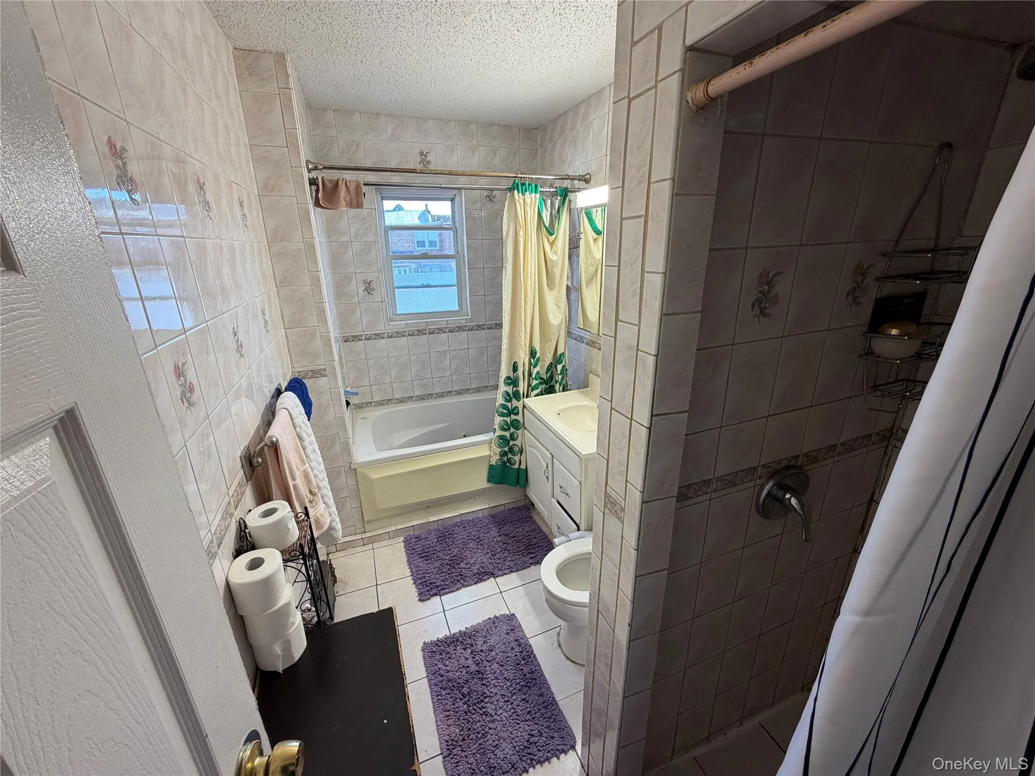 131-59 224th Street, New York, NY, 3 Bedrooms Bedrooms, 6 Rooms Rooms,1 BathroomBathrooms,Residential Lease,Idx,224th,0,943184 131-59 224th Street, New York, NY, 3 Bedrooms Bedrooms, 6 Rooms Rooms,1 BathroomBathrooms,Residential Lease,Idx,224th,0,943184