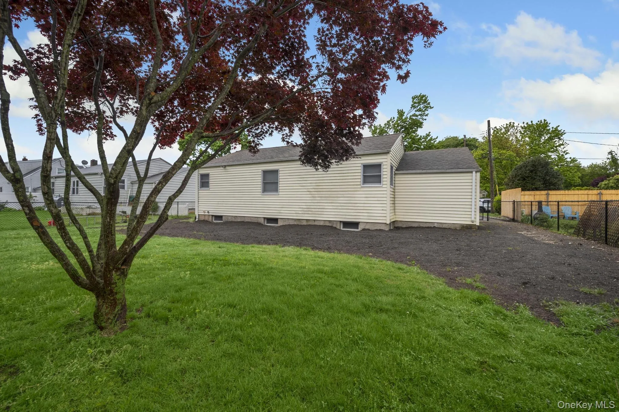 22 Heath Lane, Huntington, NY, 3 Bedrooms Bedrooms, 5 Rooms Rooms,1 BathroomBathrooms,Residential Lease,Idx,Heath,0,943243 22 Heath Lane, Huntington, NY, 3 Bedrooms Bedrooms, 5 Rooms Rooms,1 BathroomBathrooms,Residential Lease,Idx,Heath,0,943243