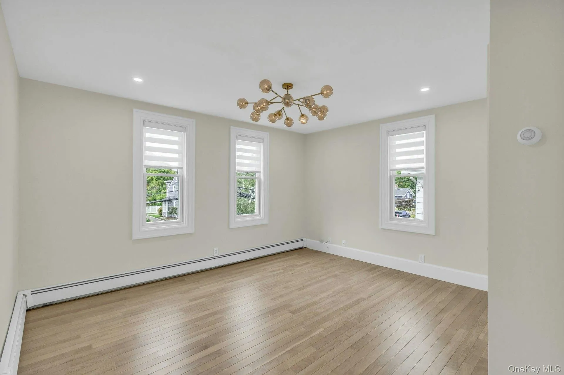 76 Green Street, Huntington, NY, 1 Bedroom Bedrooms, 4 Rooms Rooms,1 BathroomBathrooms,Residential Lease,Idx,Green,0,943249 76 Green Street, Huntington, NY, 1 Bedroom Bedrooms, 4 Rooms Rooms,1 BathroomBathrooms,Residential Lease,Idx,Green,0,943249