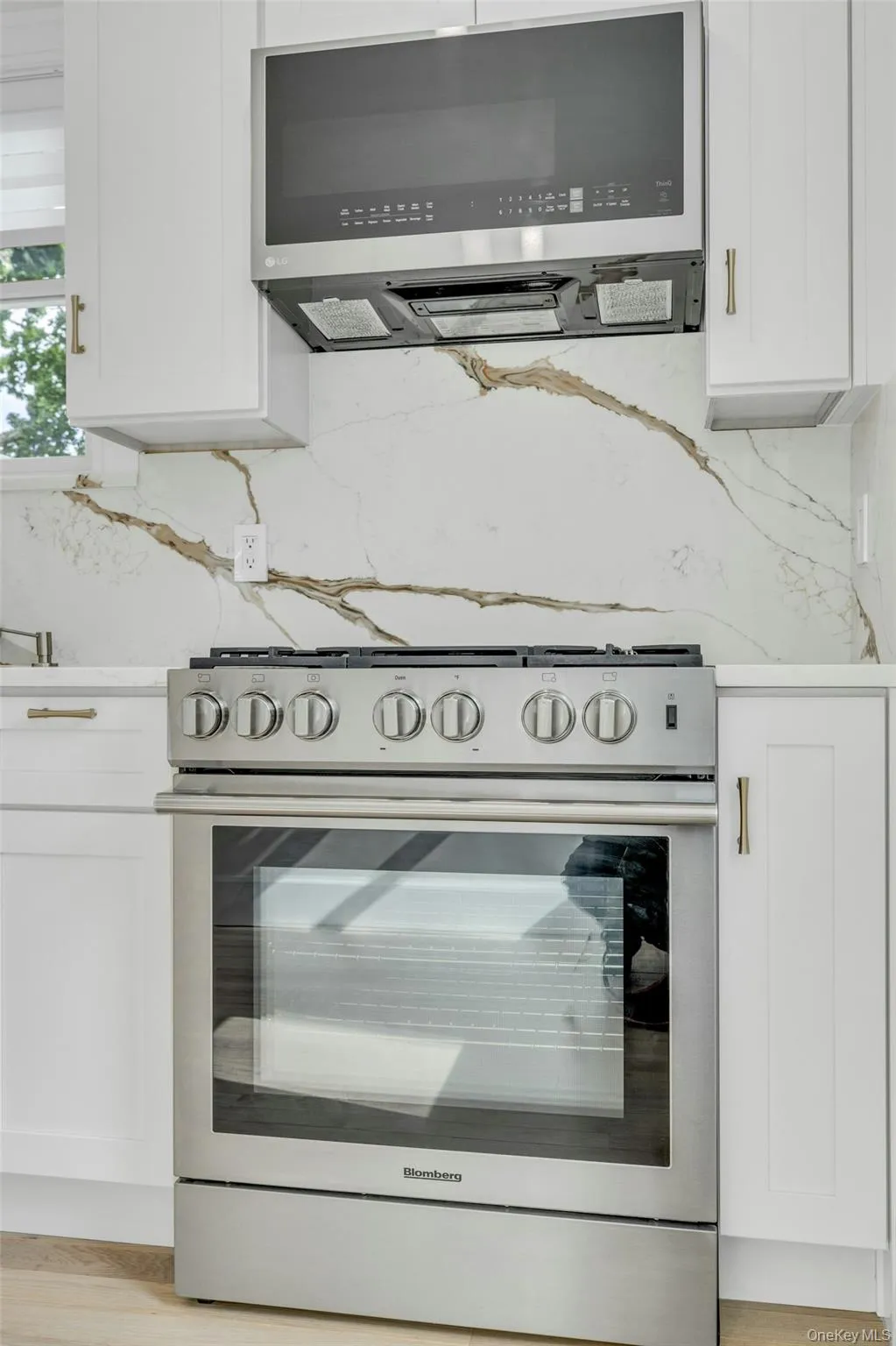 Natural gas stove Natural gas stove