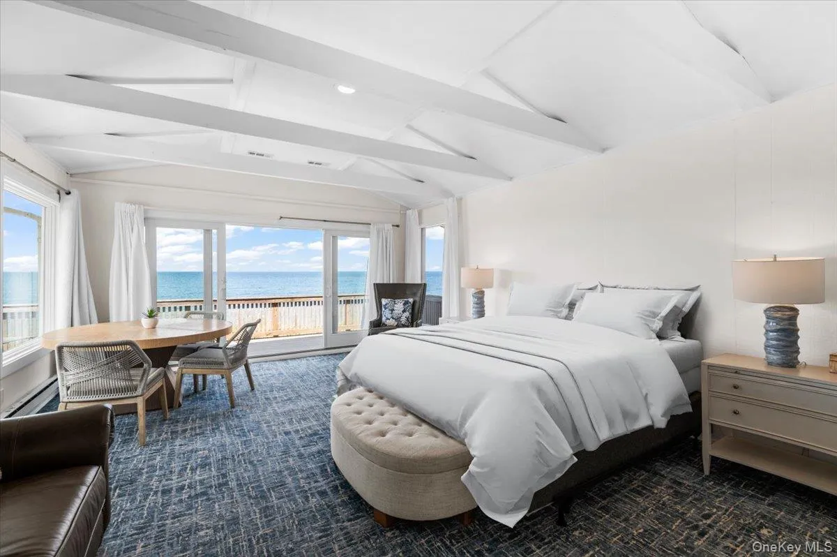 112 Soundview Drive, East Hampton, NY, 4 Bedrooms Bedrooms, 11 Rooms Rooms,3 BathroomsBathrooms,Residential,For Rent,Soundview,0,943322 112 Soundview Drive, East Hampton, NY, 4 Bedrooms Bedrooms, 11 Rooms Rooms,3 BathroomsBathrooms,Residential,For Rent,Soundview,0,943322