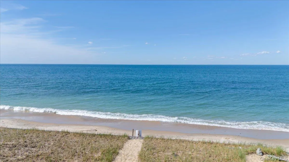 112 Soundview Drive, East Hampton, NY, 4 Bedrooms Bedrooms, 11 Rooms Rooms,3 BathroomsBathrooms,Residential,For Rent,Soundview,0,943322 112 Soundview Drive, East Hampton, NY, 4 Bedrooms Bedrooms, 11 Rooms Rooms,3 BathroomsBathrooms,Residential,For Rent,Soundview,0,943322