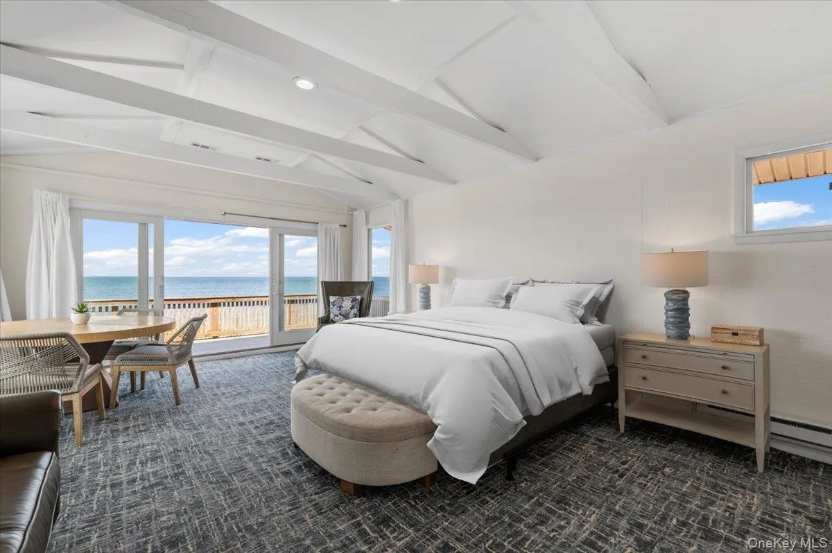 112 Soundview Drive, East Hampton, NY, 4 Bedrooms Bedrooms, 11 Rooms Rooms,3 BathroomsBathrooms,Residential,For Rent,Soundview,0,943322 112 Soundview Drive, East Hampton, NY, 4 Bedrooms Bedrooms, 11 Rooms Rooms,3 BathroomsBathrooms,Residential,For Rent,Soundview,0,943322