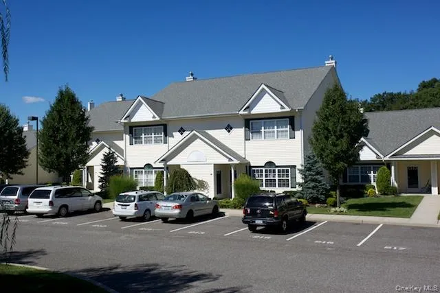 316 Center Court, Brookhaven, NY, 1 Bedroom Bedrooms, 5 Rooms Rooms,2 BathroomsBathrooms,Residential Lease,Idx,Center,0,943334 316 Center Court, Brookhaven, NY, 1 Bedroom Bedrooms, 5 Rooms Rooms,2 BathroomsBathrooms,Residential Lease,Idx,Center,0,943334