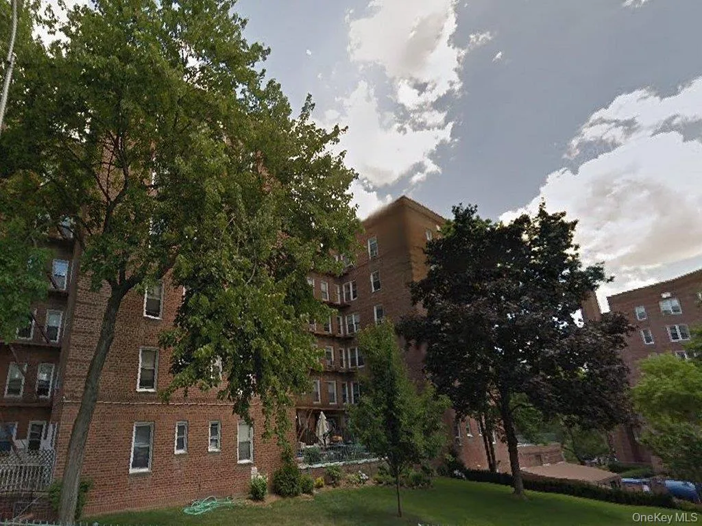 5639 Netherland Avenue, New York, NY, 1 Bedroom Bedrooms, 3 Rooms Rooms,1 BathroomBathrooms,Residential,For Rent,Netherland,0,943360 5639 Netherland Avenue, New York, NY, 1 Bedroom Bedrooms, 3 Rooms Rooms,1 BathroomBathrooms,Residential,For Rent,Netherland,0,943360