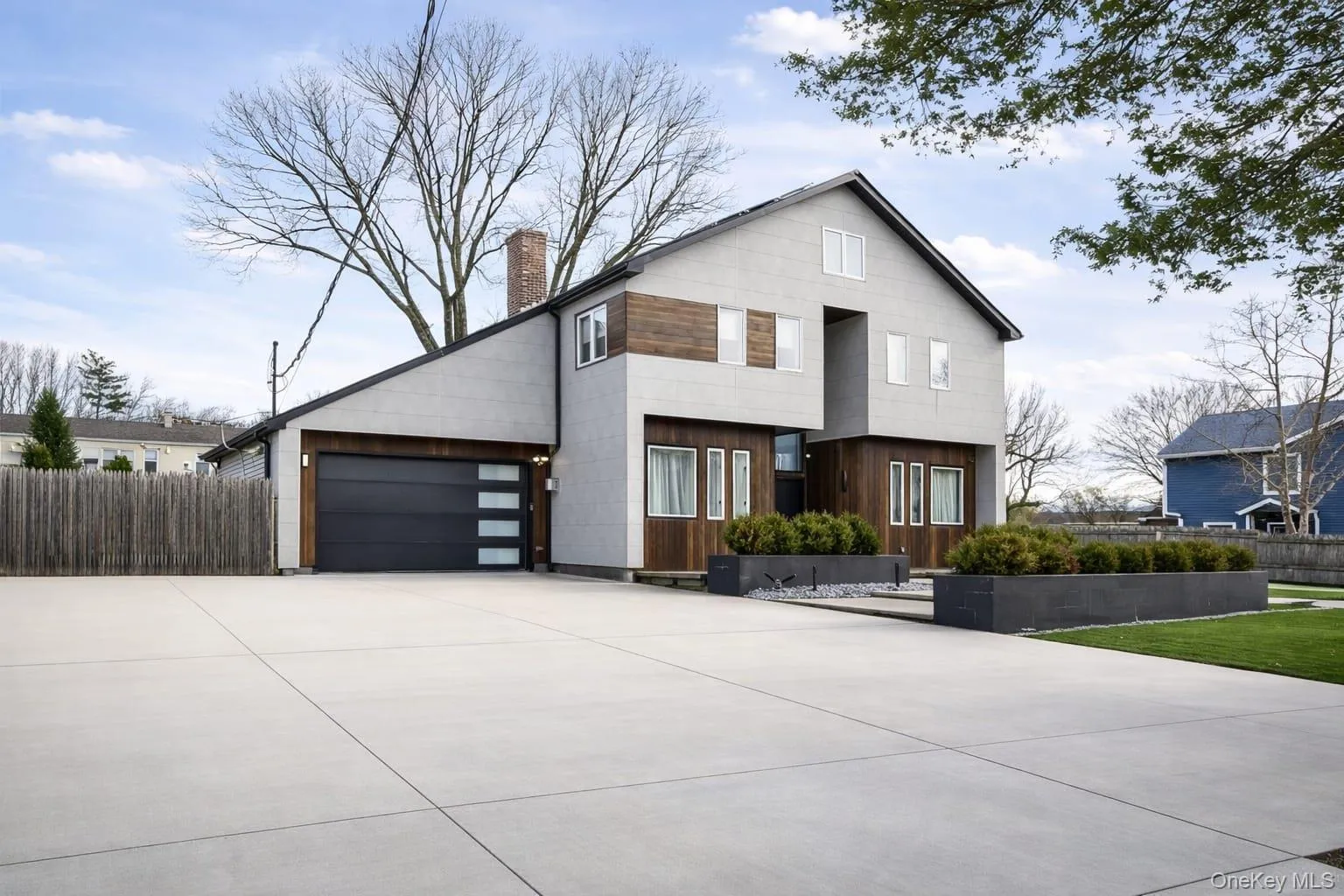 3 Maple Street, Oyster Bay, NY, 5 Bedrooms Bedrooms, 10 Rooms Rooms,3 BathroomsBathrooms,Residential,For Rent,Maple,0,KEY943383 3 Maple Street, Oyster Bay, NY, 5 Bedrooms Bedrooms, 10 Rooms Rooms,3 BathroomsBathrooms,Residential,For Rent,Maple,0,KEY943383