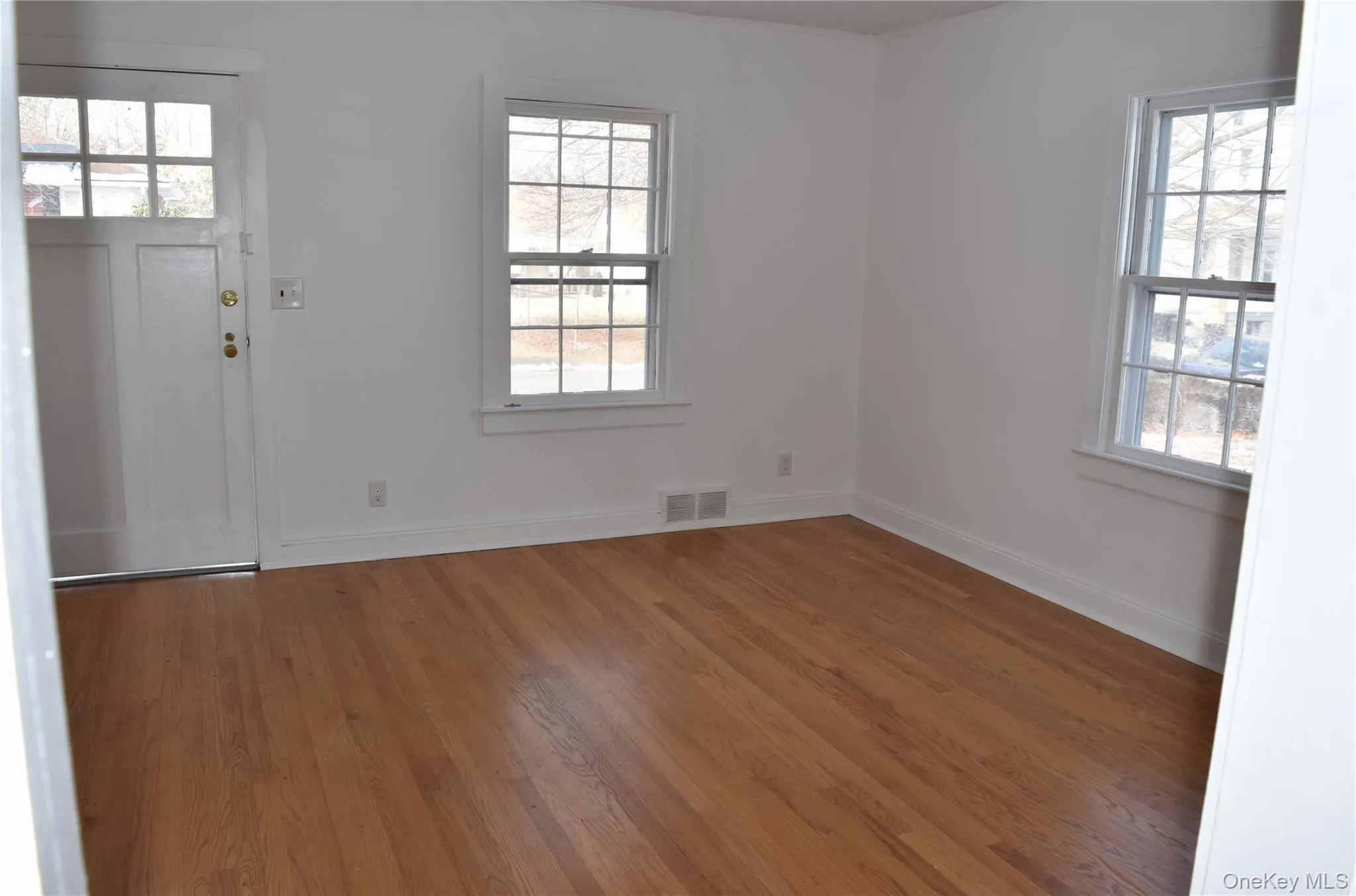 69 Melrose Avenue, New Windsor, NY, 2 Bedrooms Bedrooms, 5 Rooms Rooms,1 BathroomBathrooms,Residential Lease,Idx,Melrose,0,943405 69 Melrose Avenue, New Windsor, NY, 2 Bedrooms Bedrooms, 5 Rooms Rooms,1 BathroomBathrooms,Residential Lease,Idx,Melrose,0,943405