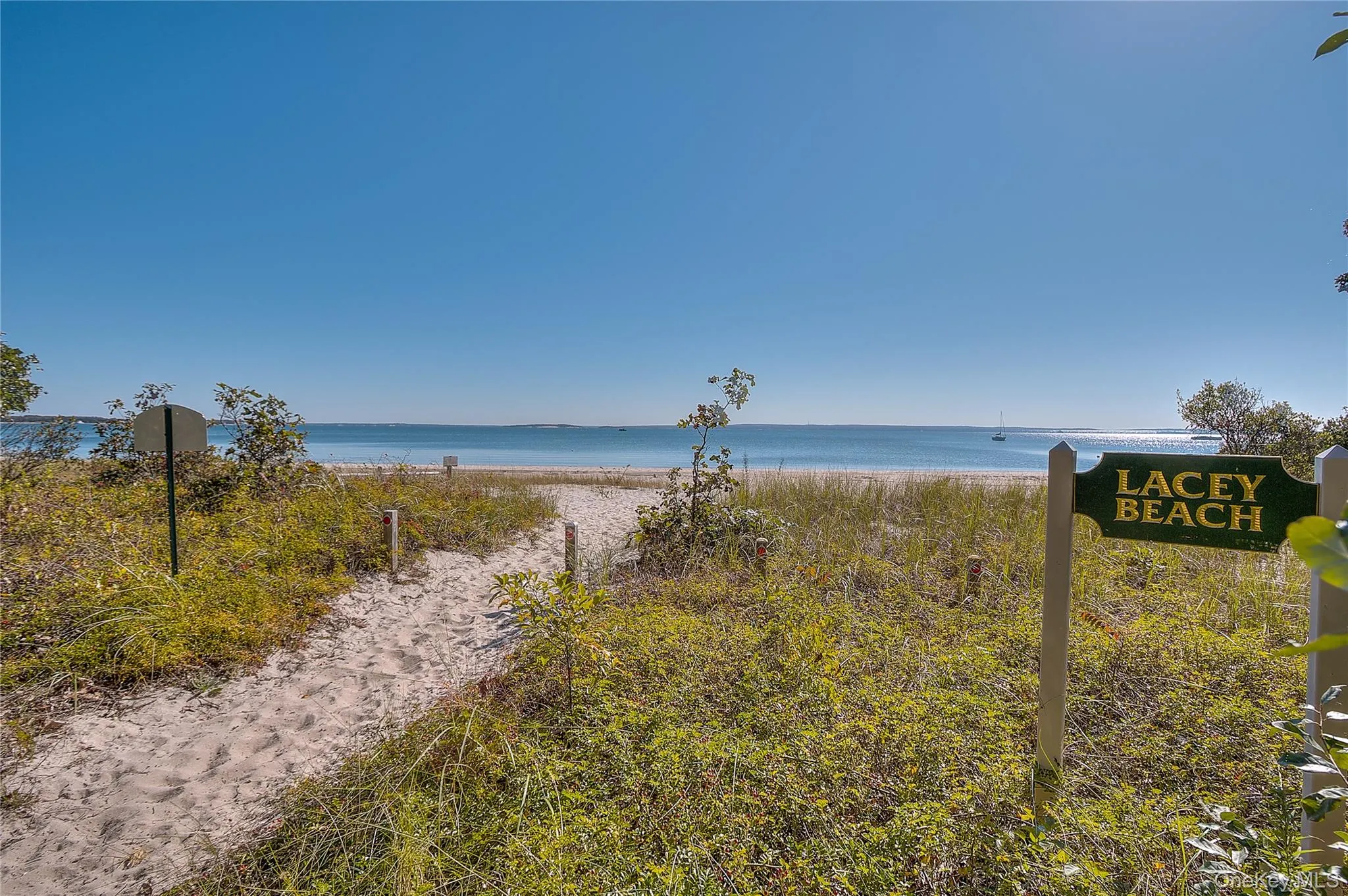 210 Robinson Lane, Southold, NY, 3 Bedrooms Bedrooms, 8 Rooms Rooms,2 BathroomsBathrooms,Residential Lease,For Rent,Robinson,0,943450 210 Robinson Lane, Southold, NY, 3 Bedrooms Bedrooms, 8 Rooms Rooms,2 BathroomsBathrooms,Residential Lease,For Rent,Robinson,0,943450