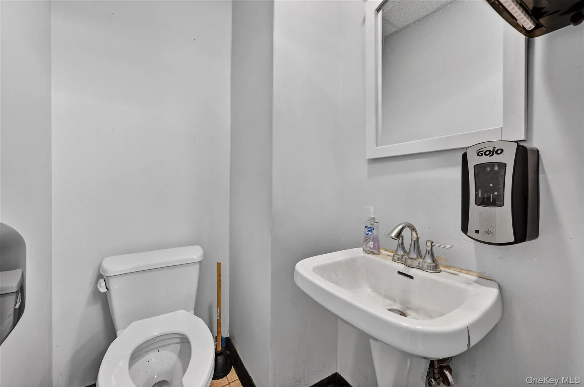 Bathroom with toilet Bathroom with toilet