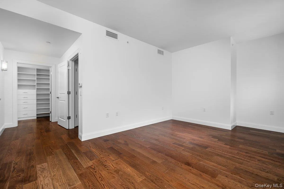 10 Byron Place, Mamaroneck, NY, 2 Bedrooms Bedrooms, 4 Rooms Rooms,2 BathroomsBathrooms,Residential Lease,Idx,Byron Place,0,943549 10 Byron Place, Mamaroneck, NY, 2 Bedrooms Bedrooms, 4 Rooms Rooms,2 BathroomsBathrooms,Residential Lease,Idx,Byron Place,0,943549