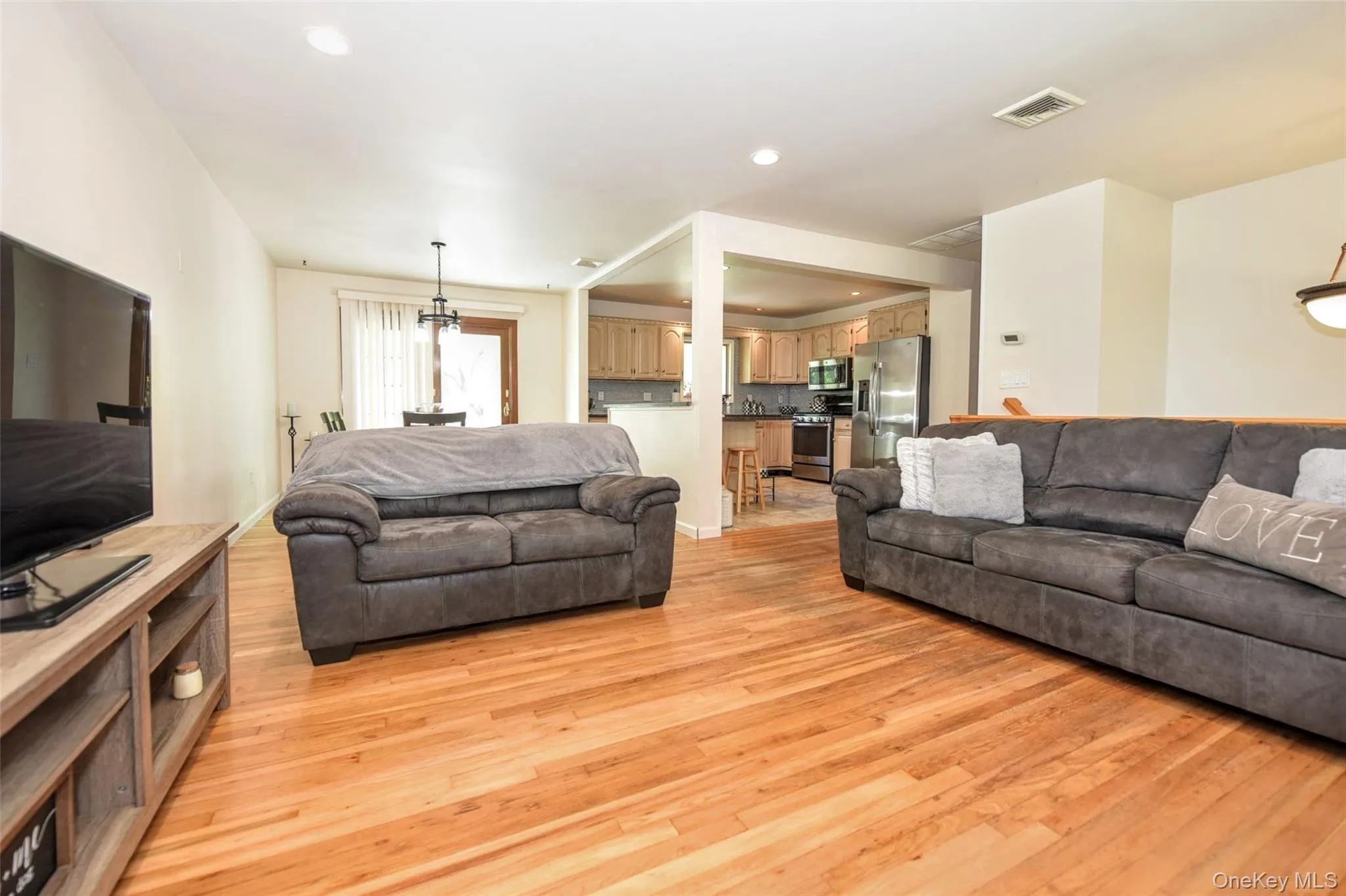 Hardwood flooring throughout the main living area Hardwood flooring throughout the main living area