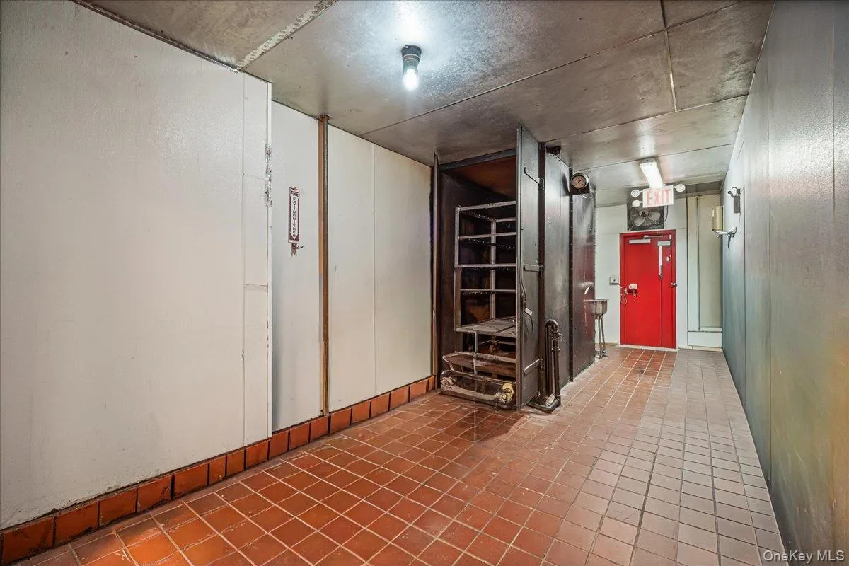 8617 Northern Boulevard, New York, NY, ,Commercial Lease,Idx,Northern,0,943701 8617 Northern Boulevard, New York, NY, ,Commercial Lease,Idx,Northern,0,943701