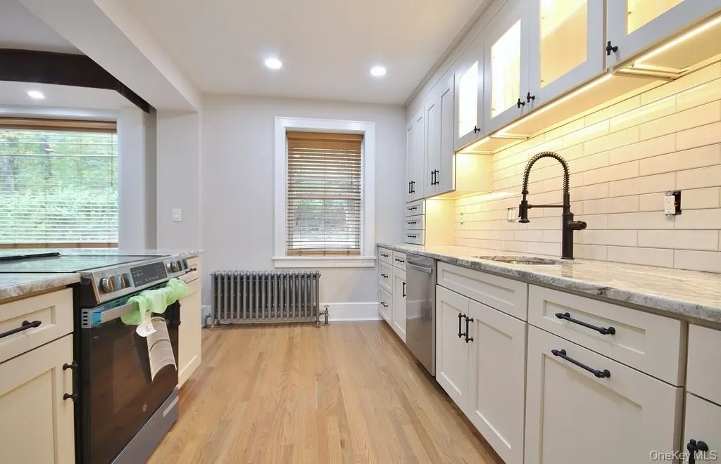 Stainless Appliances and recessed lighting in Kitchen Stainless Appliances and recessed lighting in Kitchen