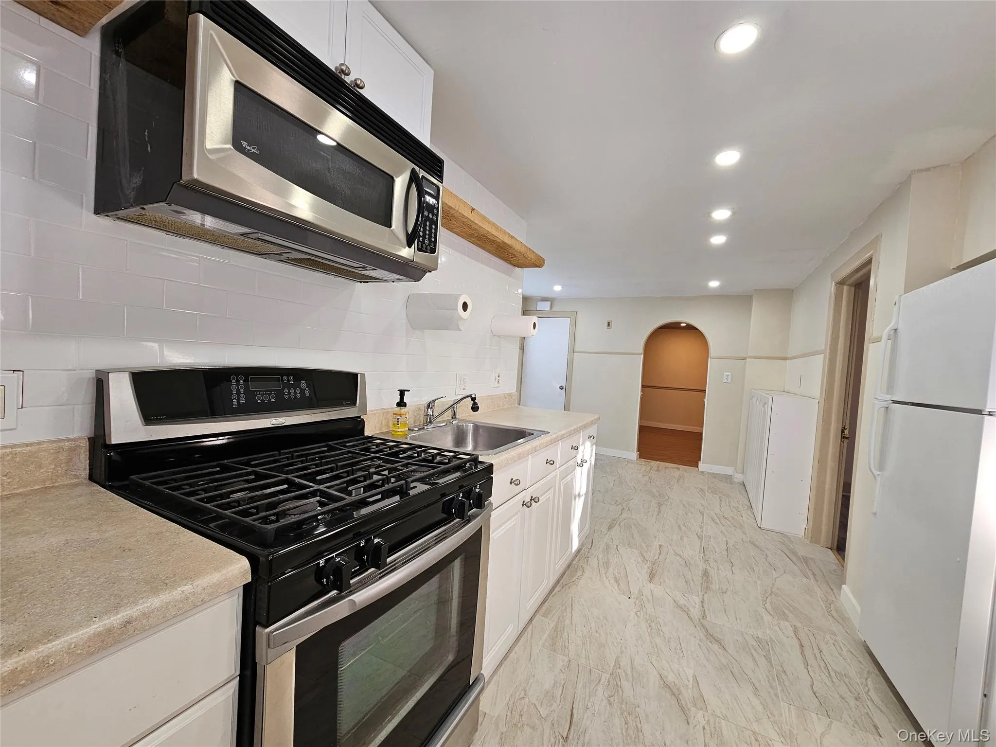 704 Tower Avenue, Montgomery, NY, 2 Bedrooms Bedrooms, 6 Rooms Rooms,1 BathroomBathrooms,Residential Lease,For Rent,Tower,0,943754 704 Tower Avenue, Montgomery, NY, 2 Bedrooms Bedrooms, 6 Rooms Rooms,1 BathroomBathrooms,Residential Lease,For Rent,Tower,0,943754