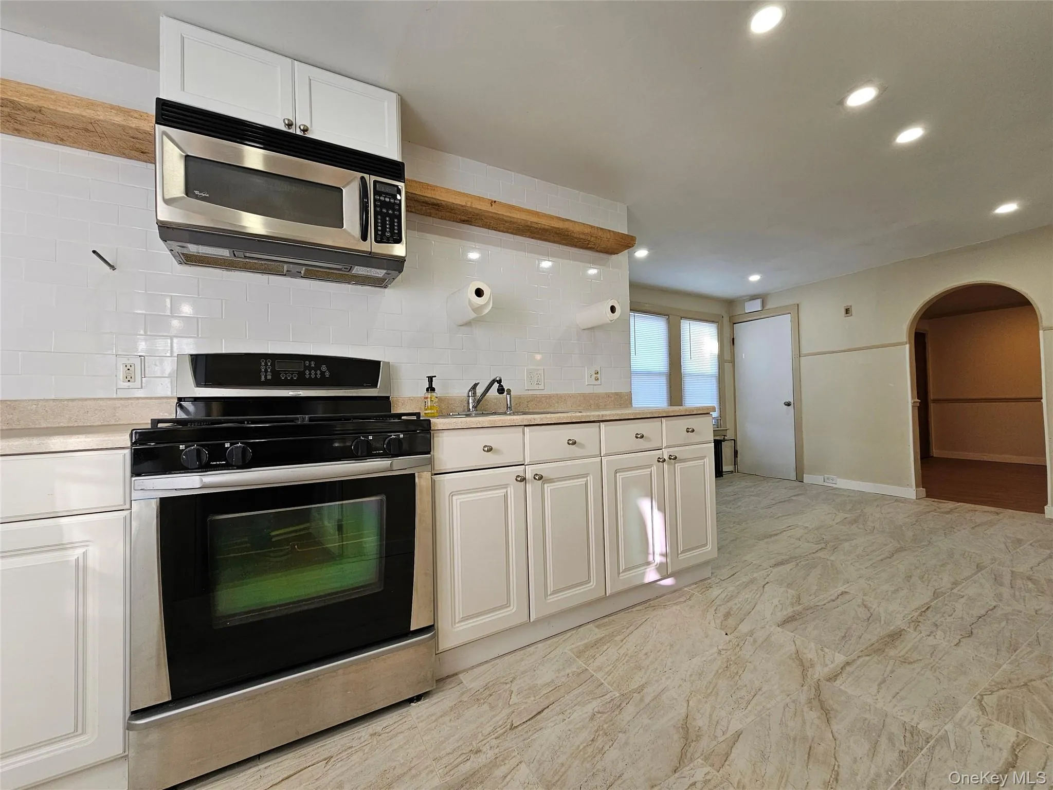 704 Tower Avenue, Montgomery, NY, 2 Bedrooms Bedrooms, 6 Rooms Rooms,1 BathroomBathrooms,Residential Lease,For Rent,Tower,0,943754 704 Tower Avenue, Montgomery, NY, 2 Bedrooms Bedrooms, 6 Rooms Rooms,1 BathroomBathrooms,Residential Lease,For Rent,Tower,0,943754