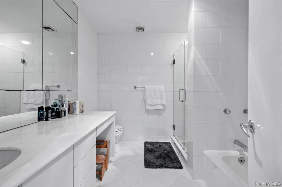 full bathroom in primary suite full bathroom in primary suite